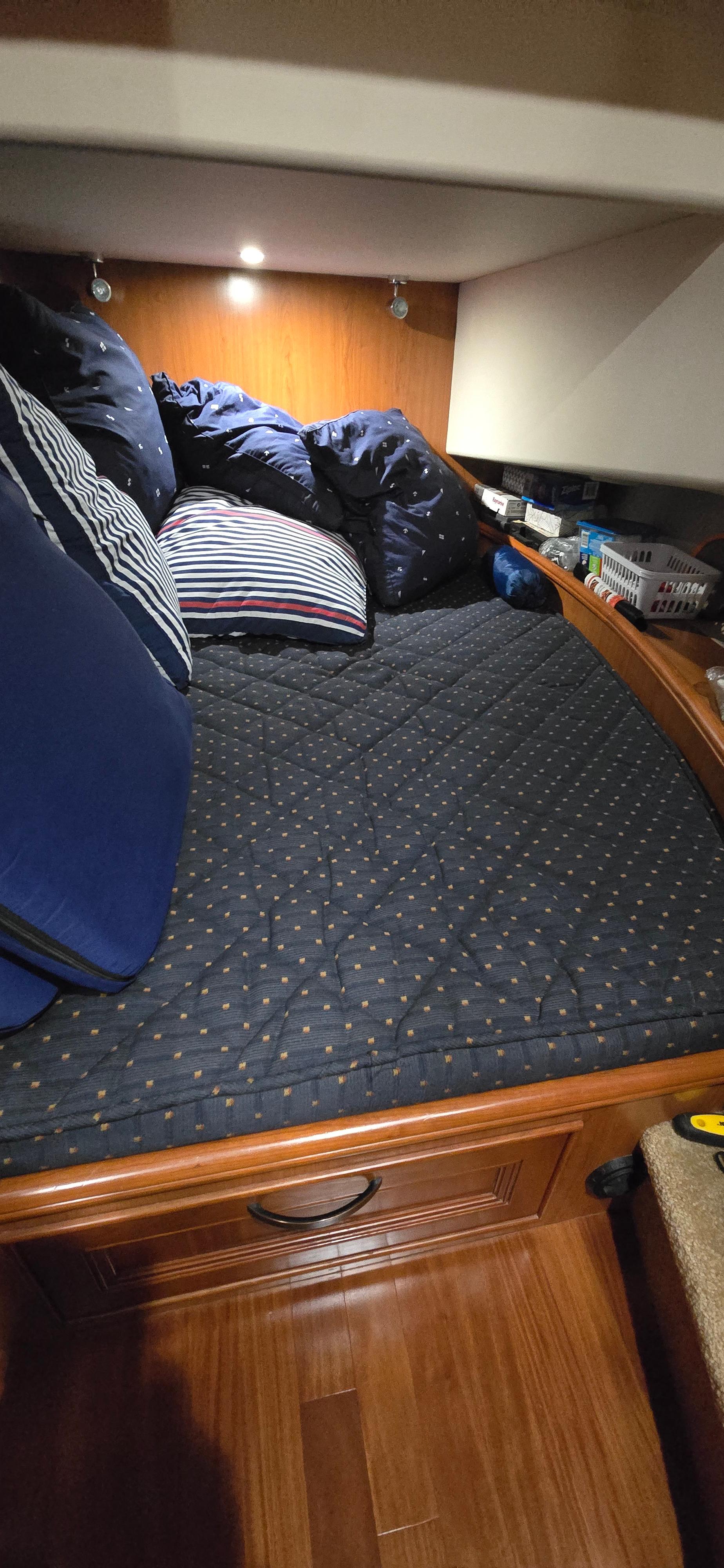 Mainship-395 Trawler 2011-Mano 1 QC-CA-9723846 | Thumbnail