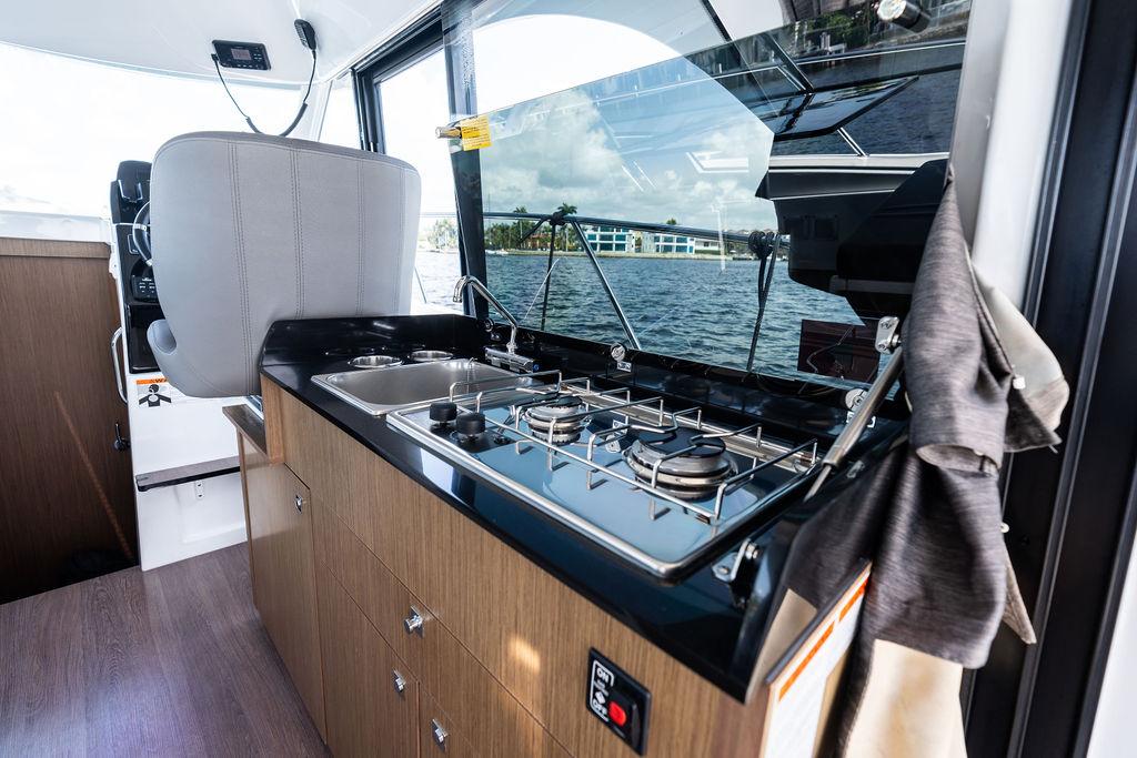 Yacht Photos Pics