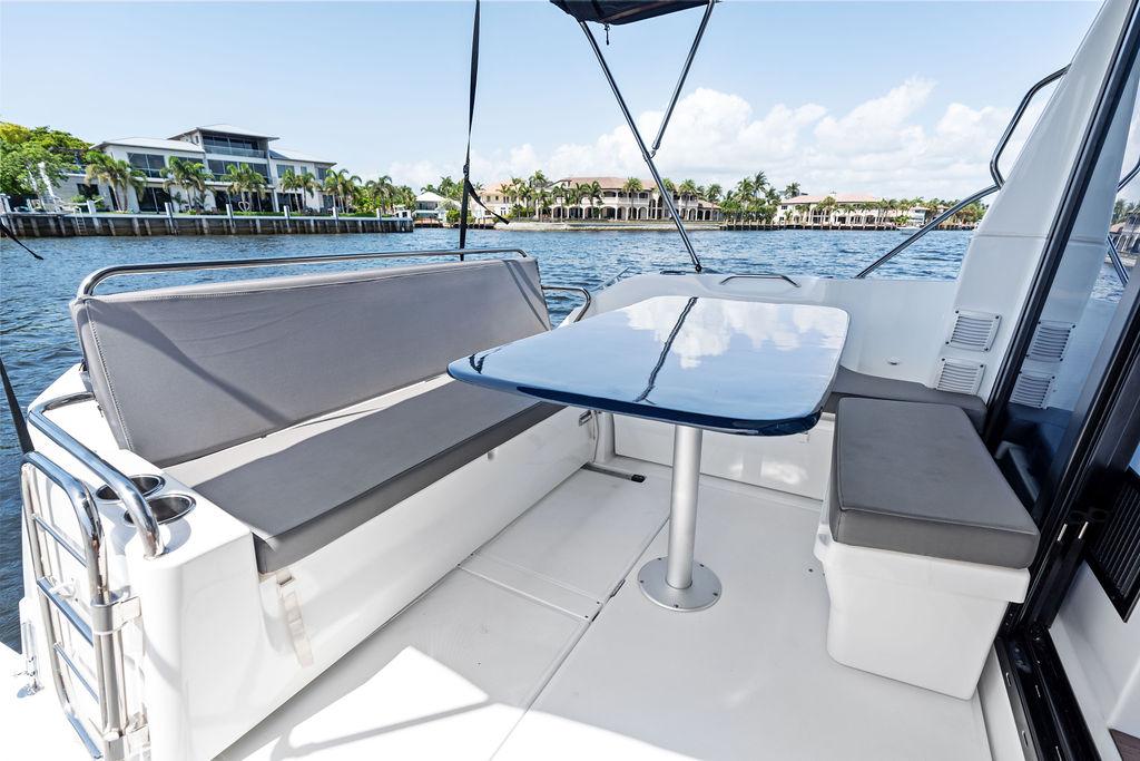 Yacht Photos Pics