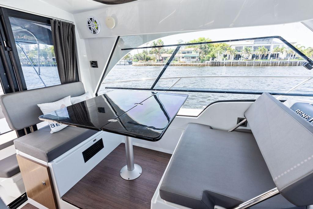 Yacht Photos Pics
