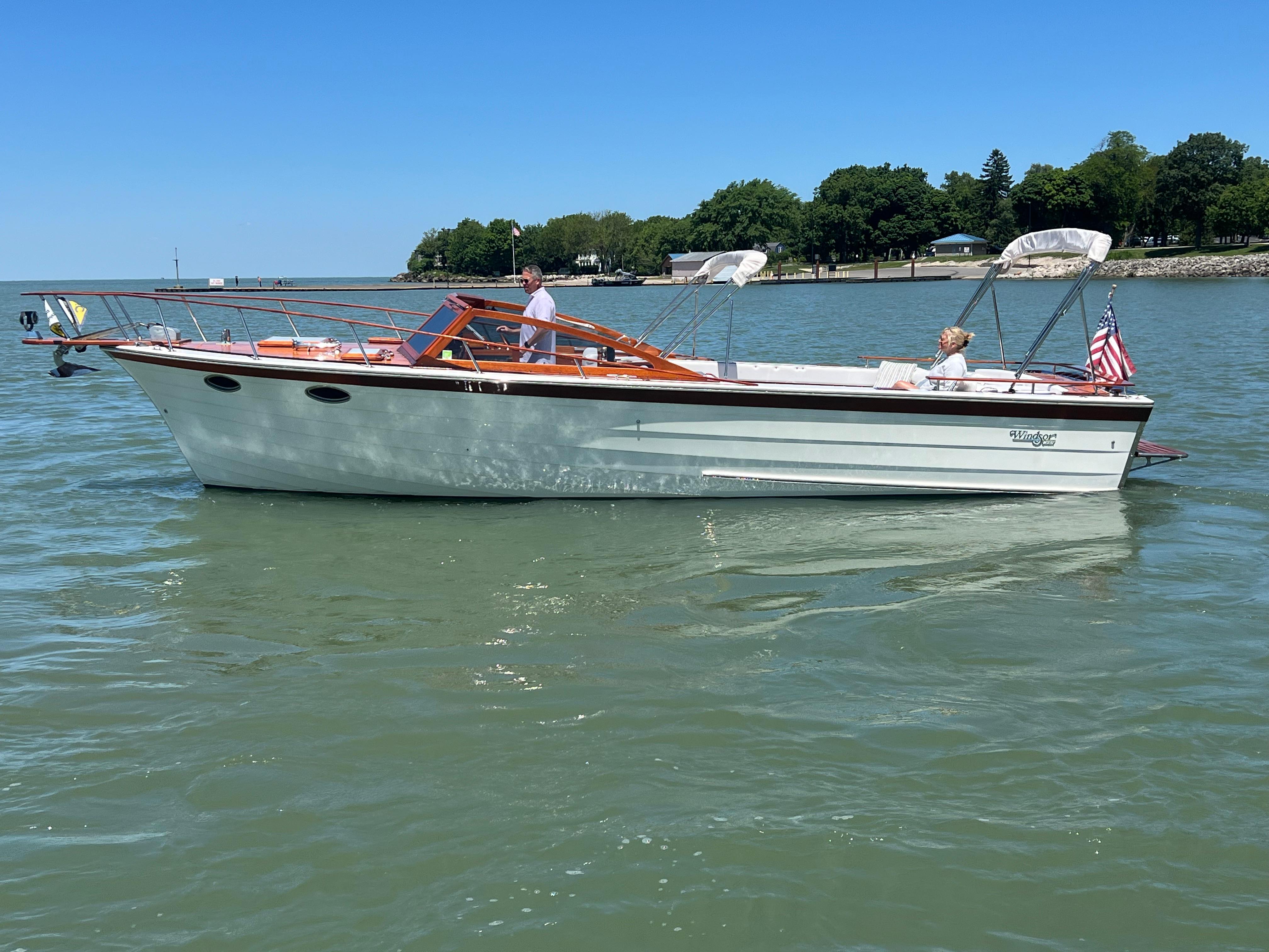 1992 Windsor Craft 31 Picnic Boat For Sale Port Clinton, OH, US