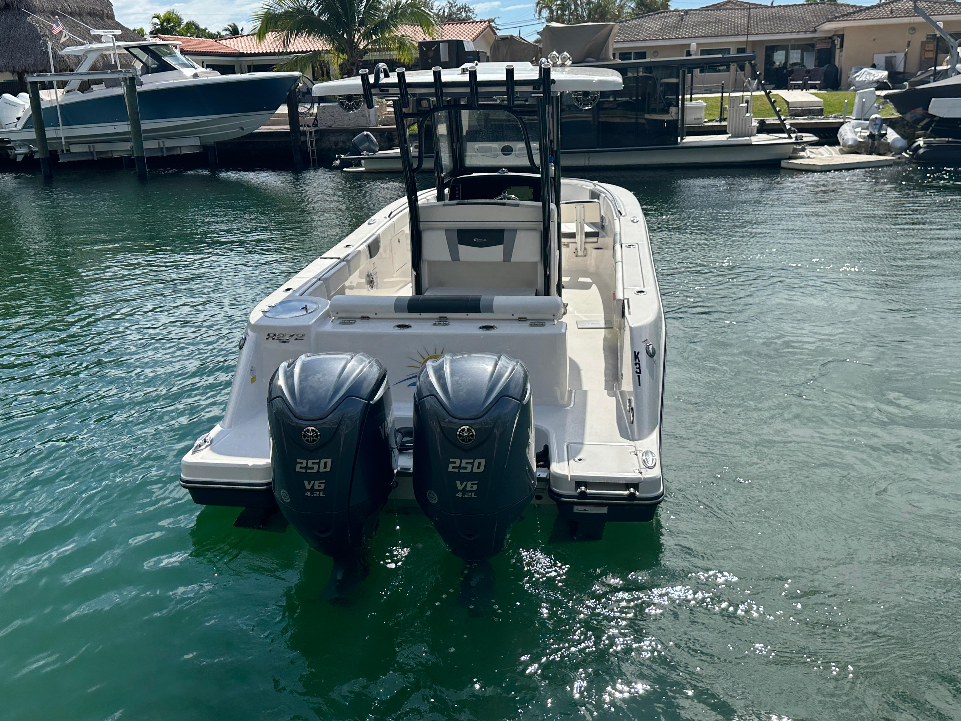 2022-robalo-r272-power-9743858-976054040-0-010420251847-7