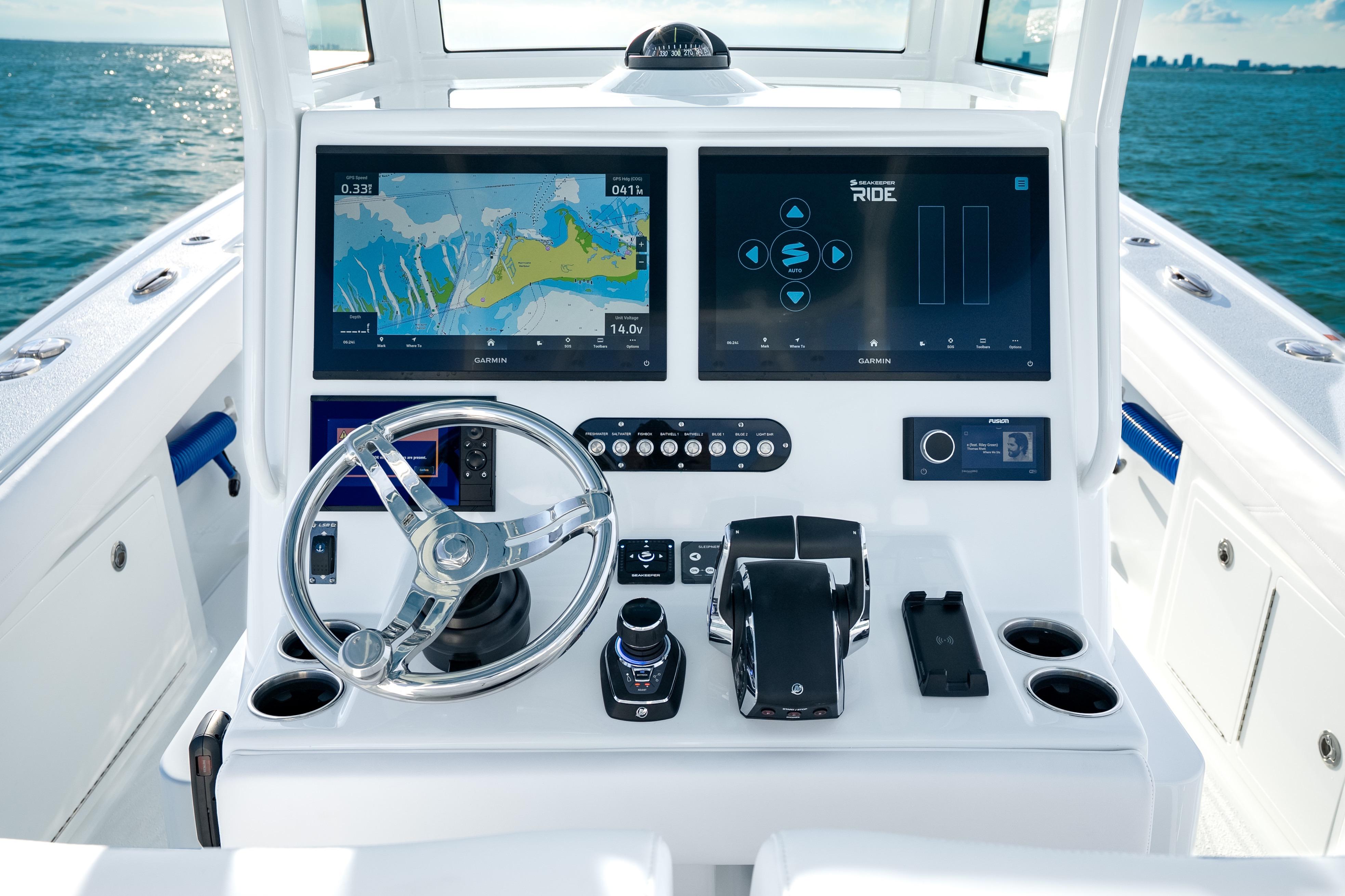 Boat image 14