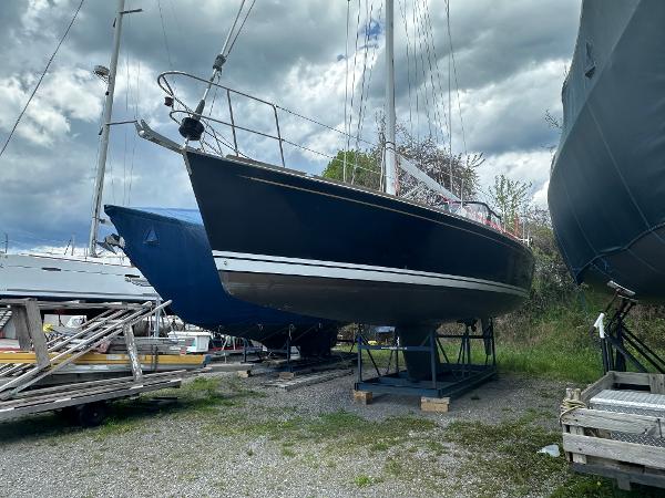 37' Tartan, Listing Number 100916848, Image No. 7