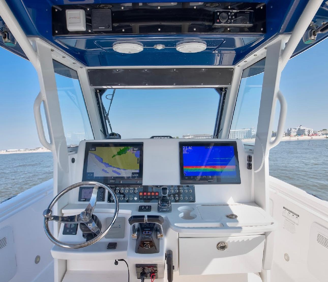 2019-everglades-355-center-console-power-9623866-985798856-0-100720251127-10