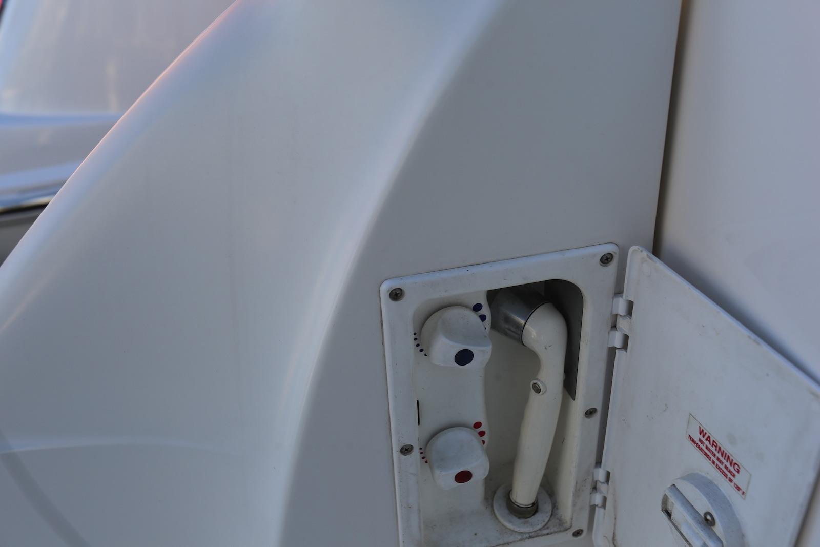 CT 10472 TL Knot 10 Yacht Sales CT 10472 TL Knot 10 Yacht Sales