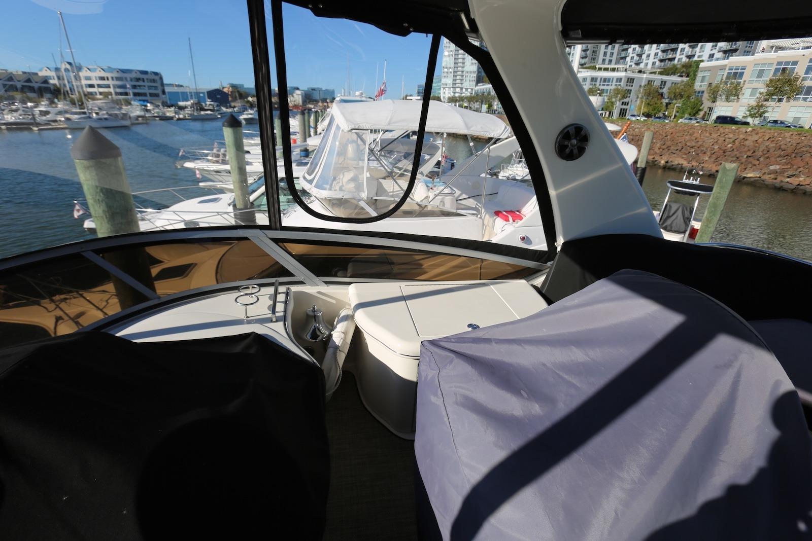 CT 10472 TL Knot 10 Yacht Sales CT 10472 TL Knot 10 Yacht Sales