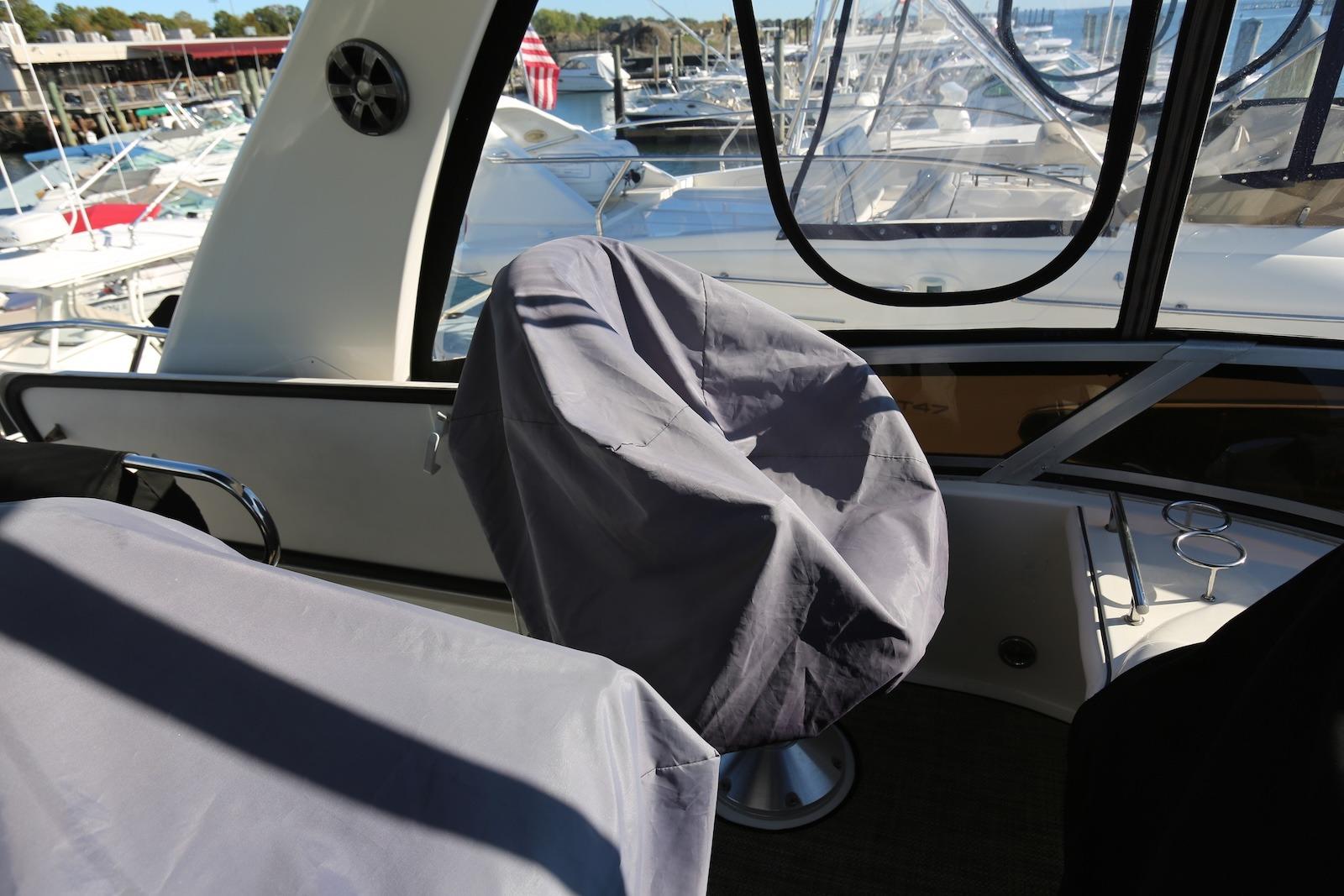CT 10472 TL Knot 10 Yacht Sales CT 10472 TL Knot 10 Yacht Sales