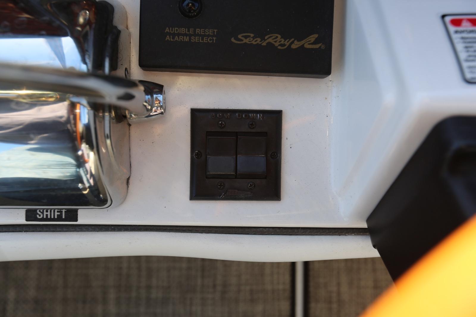 CT 10472 TL Knot 10 Yacht Sales CT 10472 TL Knot 10 Yacht Sales