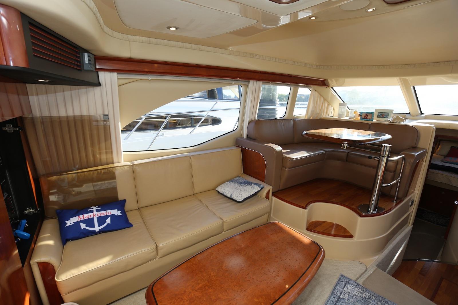 CT 10472 TL Knot 10 Yacht Sales CT 10472 TL Knot 10 Yacht Sales