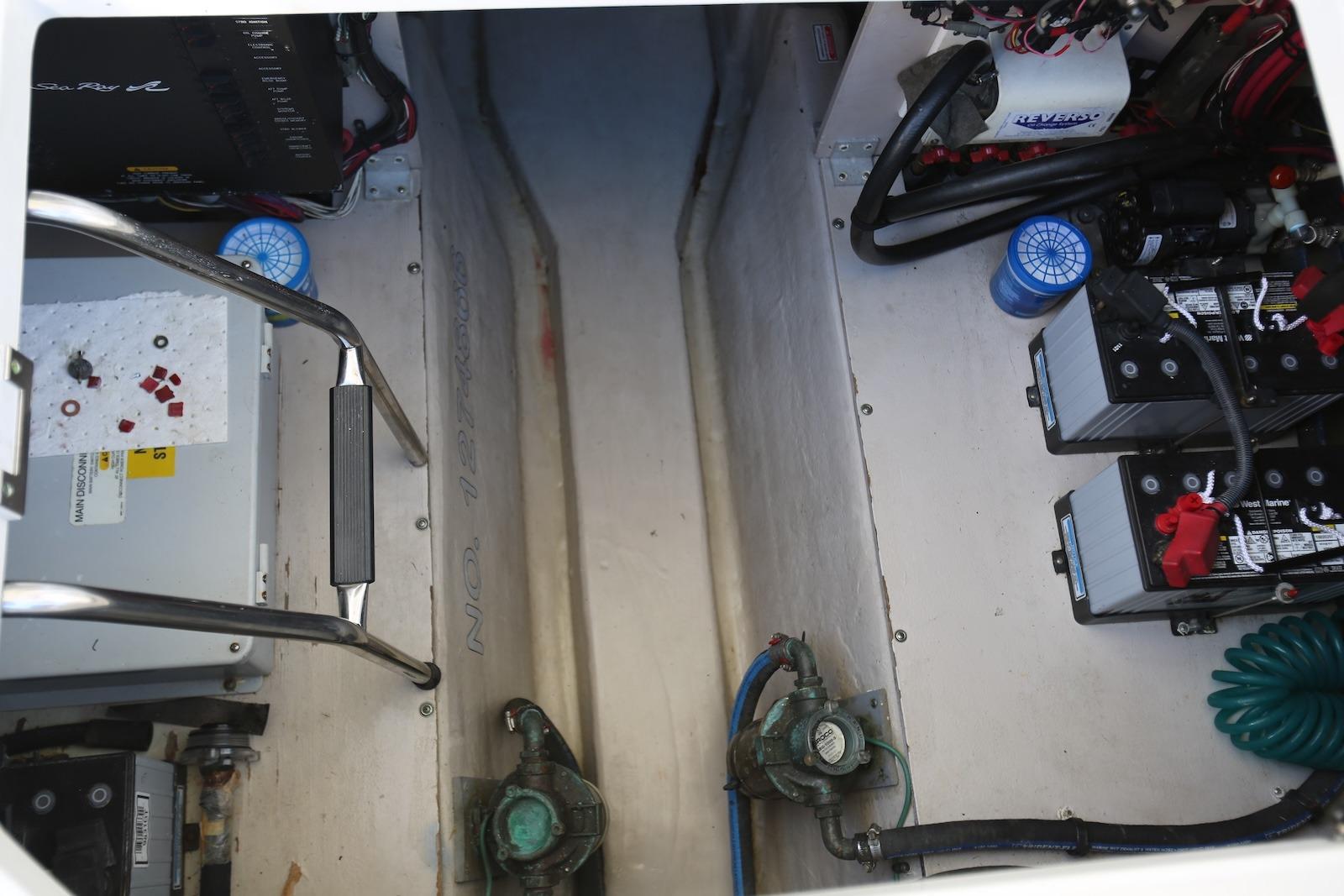 CT 10472 TL Knot 10 Yacht Sales CT 10472 TL Knot 10 Yacht Sales