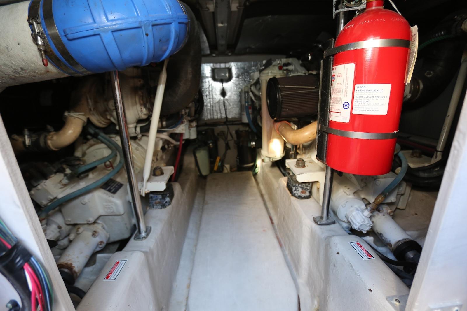 CT 10472 TL Knot 10 Yacht Sales CT 10472 TL Knot 10 Yacht Sales