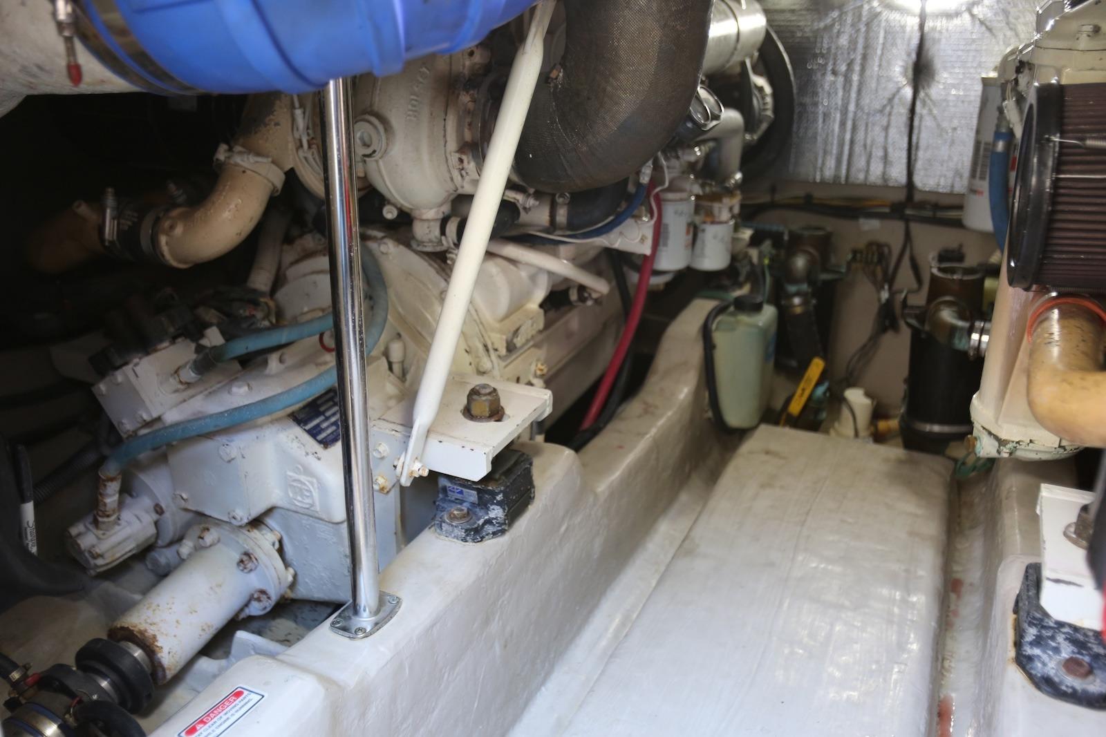 CT 10472 TL Knot 10 Yacht Sales CT 10472 TL Knot 10 Yacht Sales