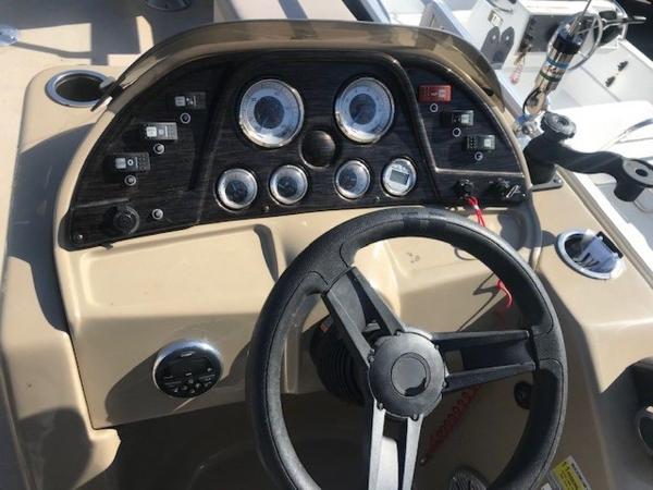 2018 SunChaser boat for sale, model of the boat is 22' GENEVA CRUISE & Image # 2 of 13