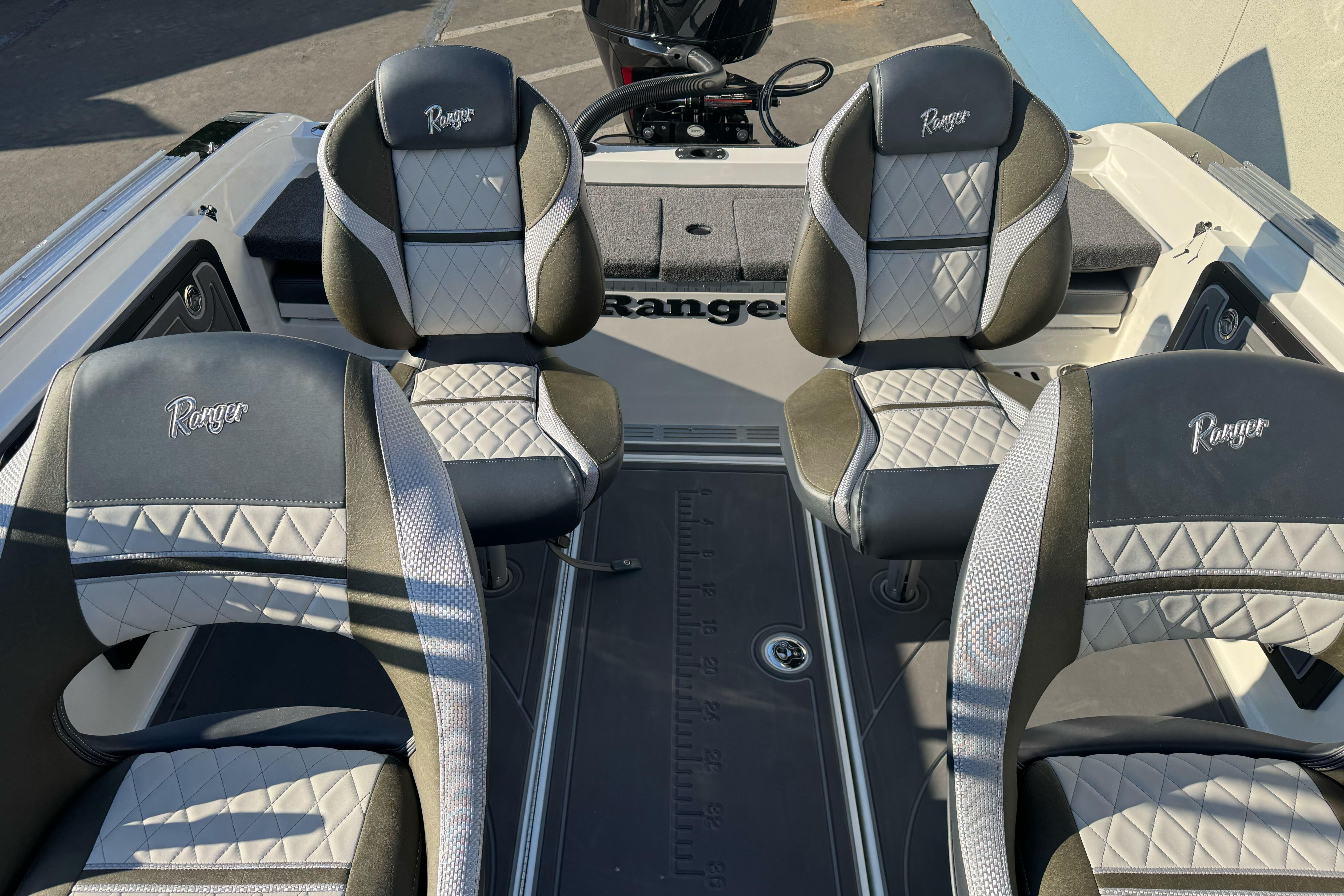 2026 Ranger 620xFS Pro boat interior with four stylish, cushioned seats.