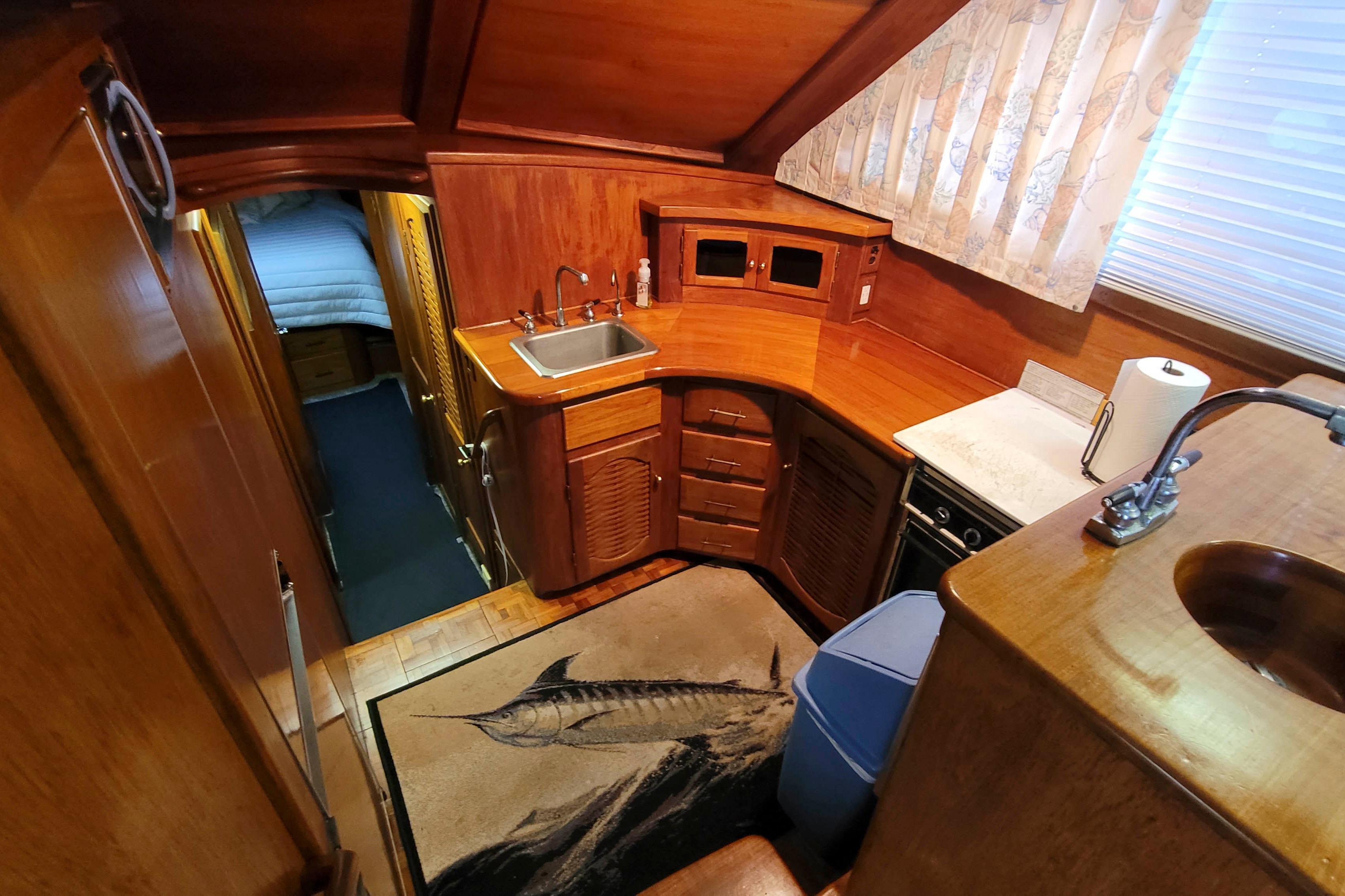 Knot 10 Yacht Sales  Knot 10 Yacht Sales