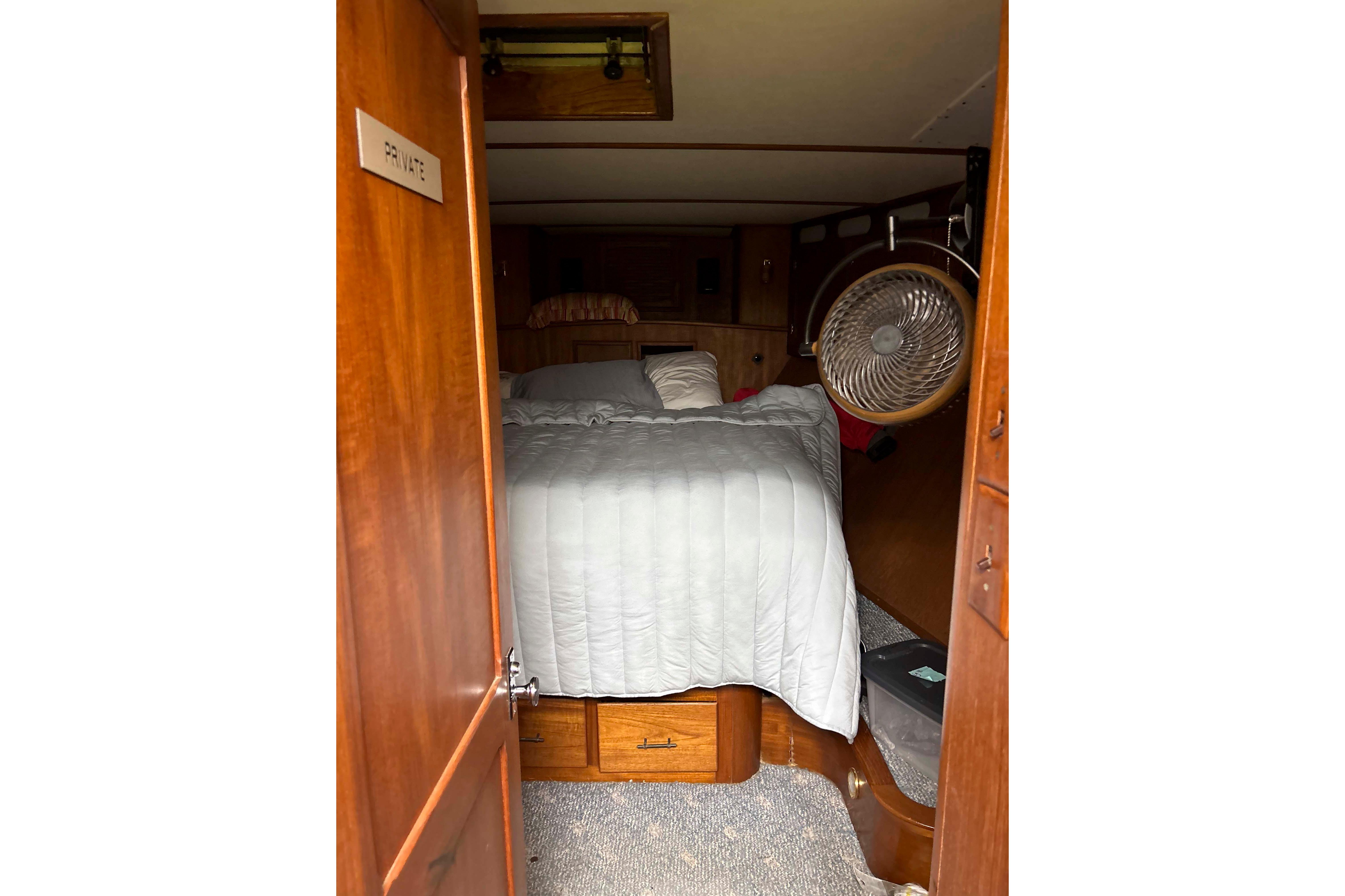 Knot 10 Yacht Sales  Knot 10 Yacht Sales