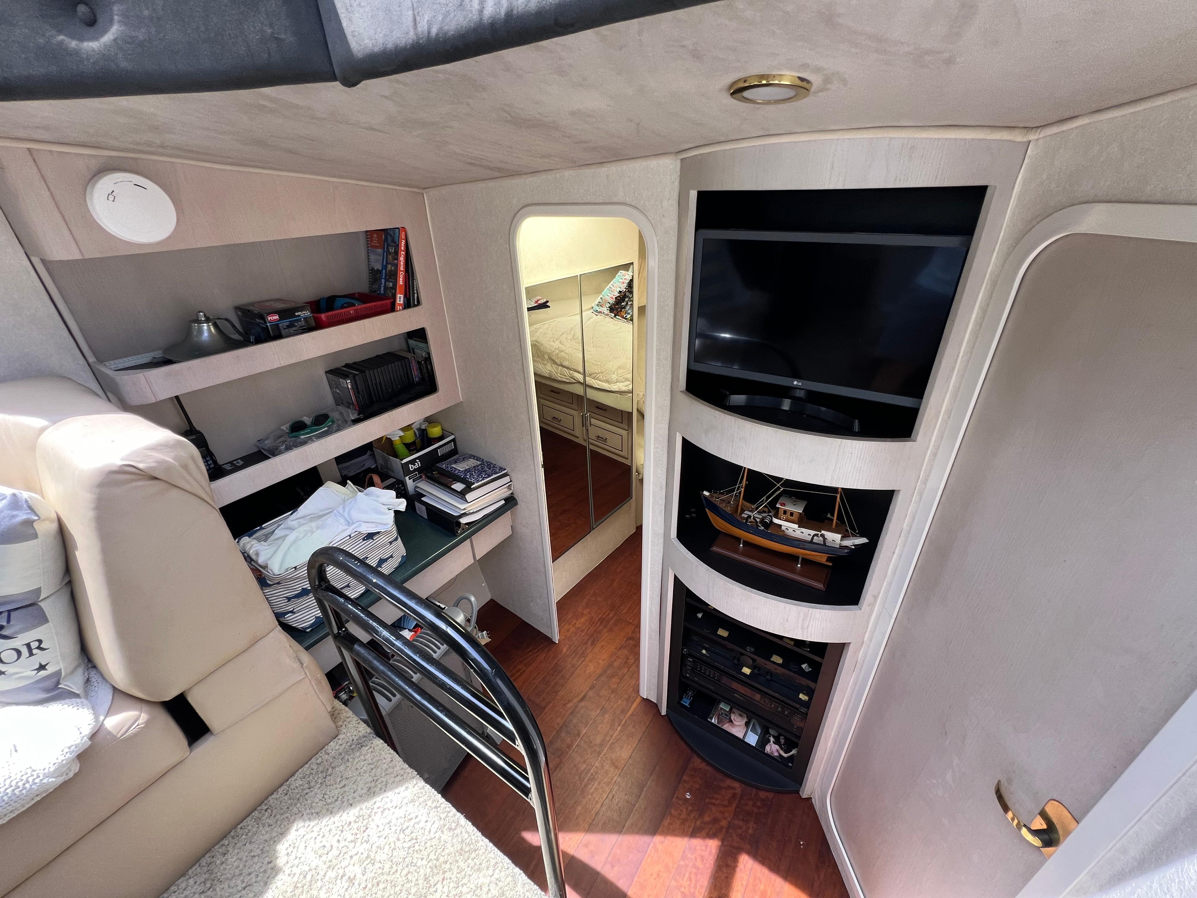 1998-mainship-47-motor-yacht-power-9443872-972799048-0-160120251841-64