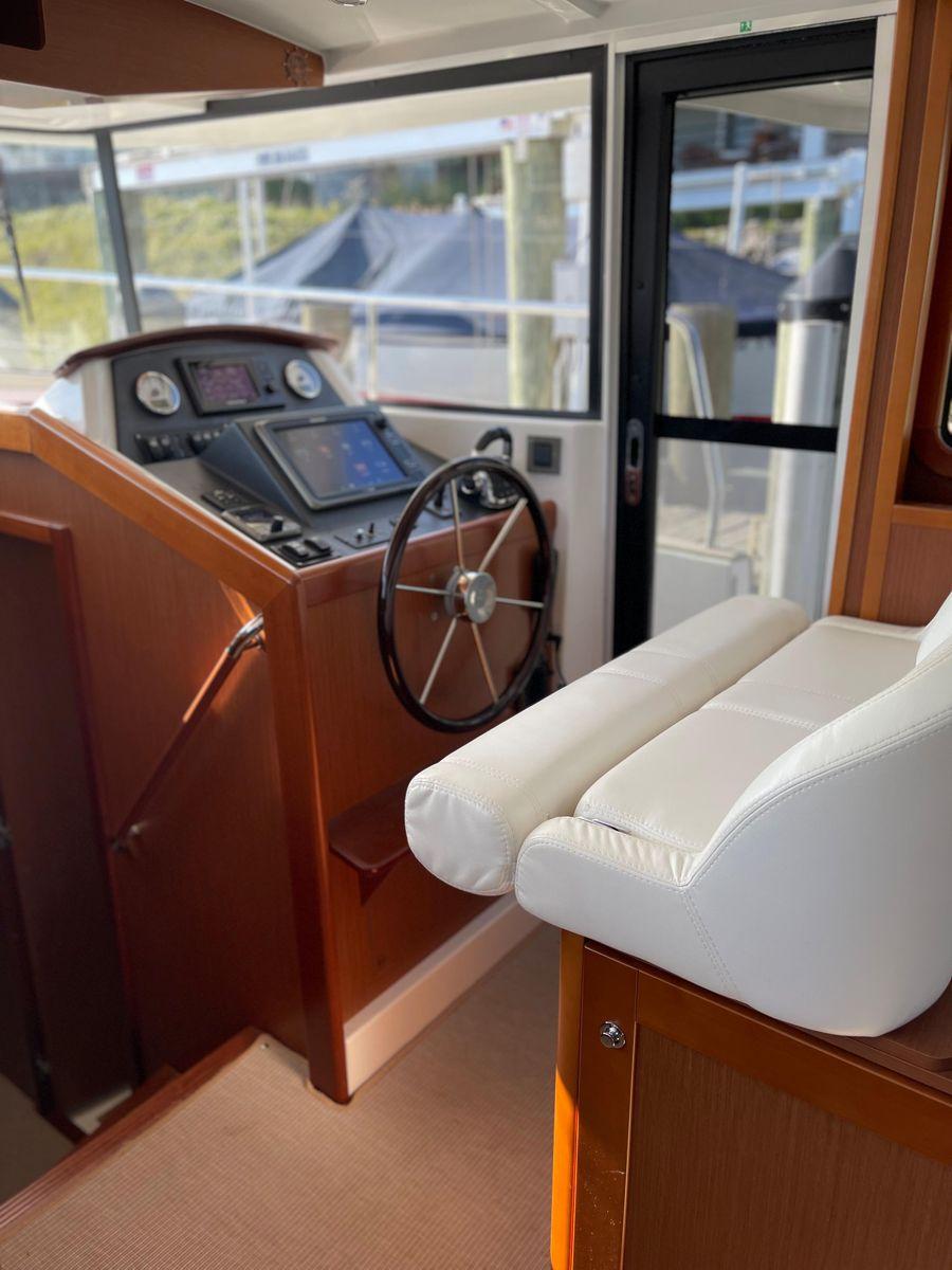 44′ Beneteau 2014 Yacht for Sale