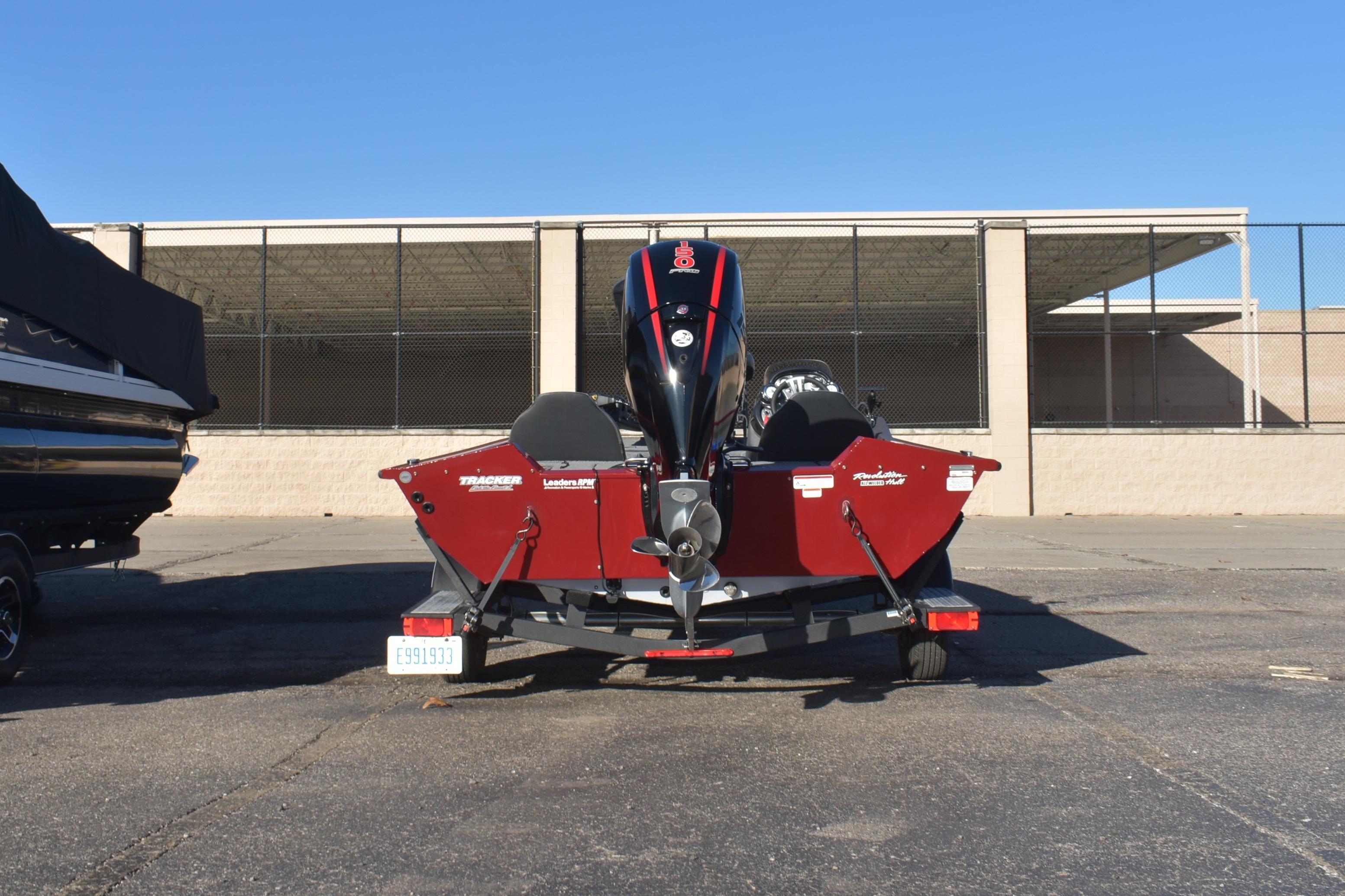 2019 Tracker Pro Team 195 TXW Tournament Edition Gallery