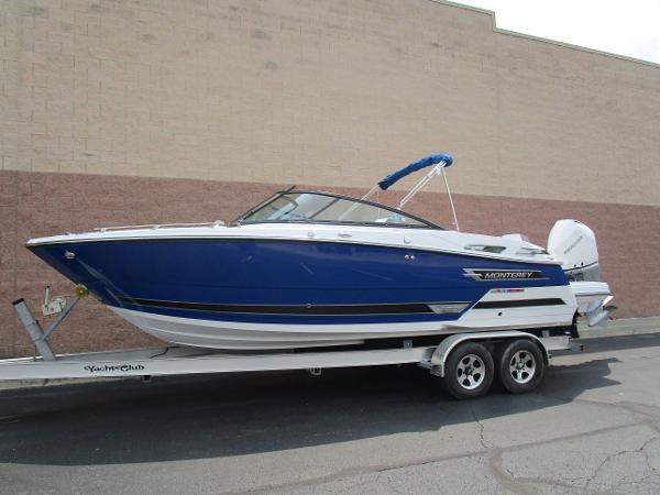 2022 Monterey boat for sale, model of the boat is 255SS & Image # 2 of 41