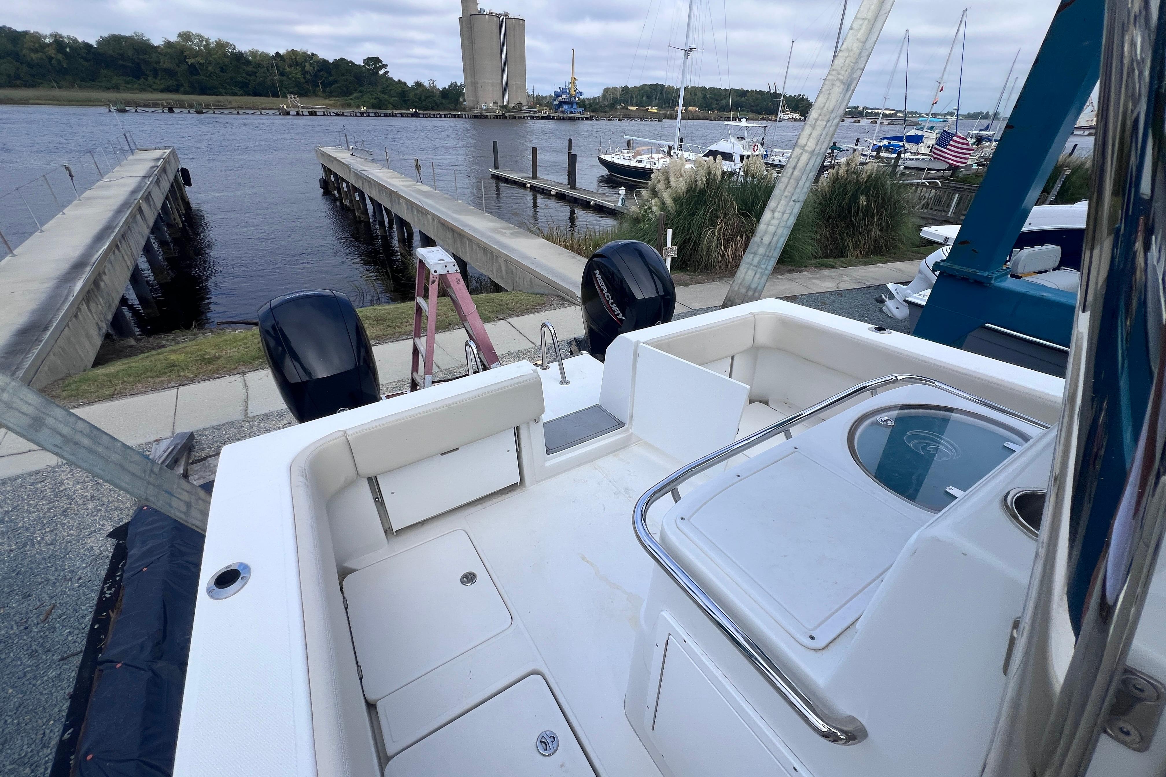 Boat image 4