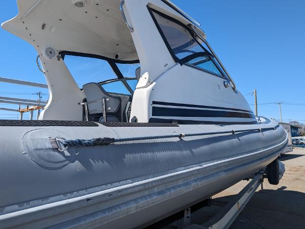 30' Protector, Listing Number 100916018, - Photo No. 4