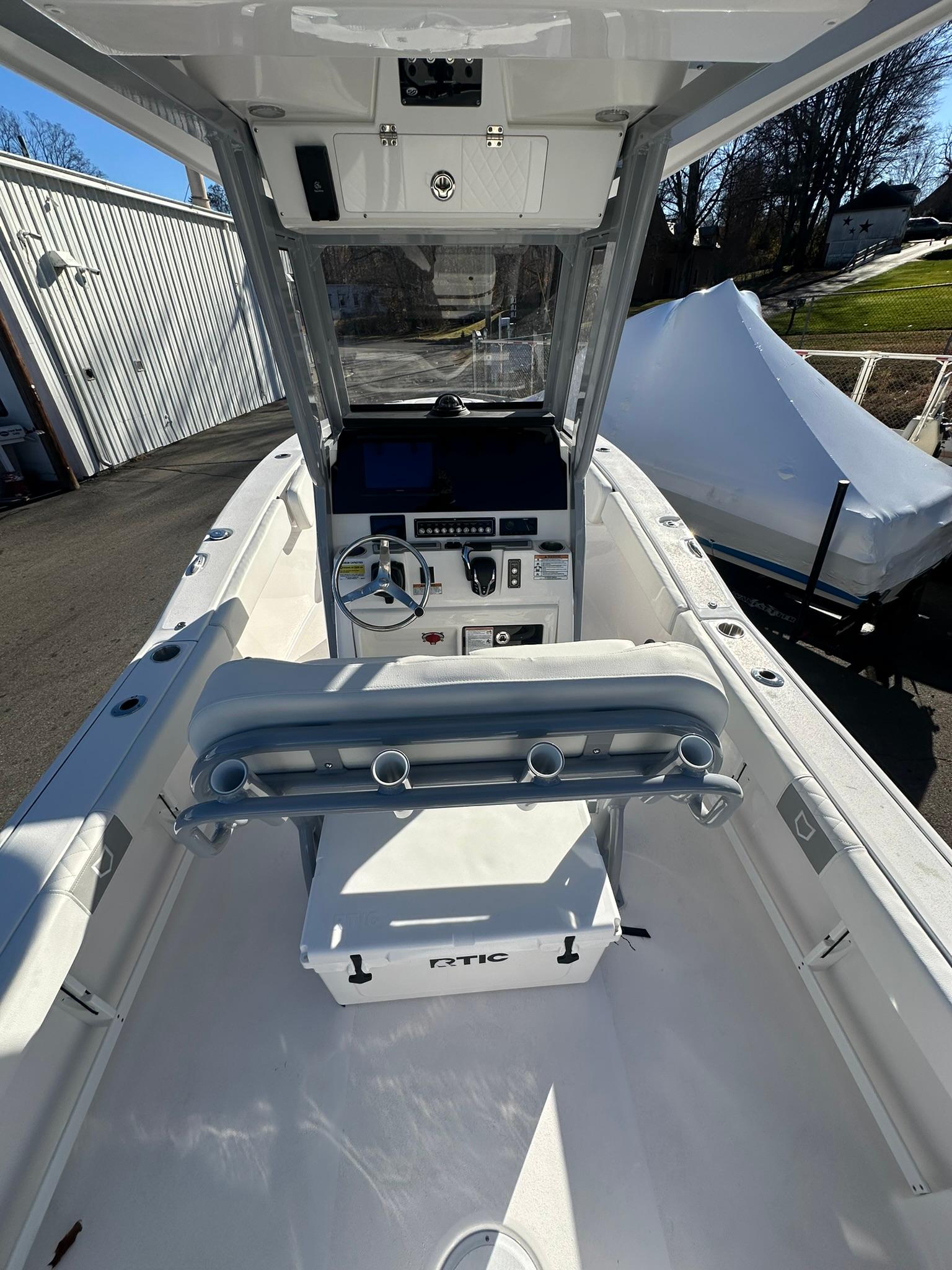 2025 Sea Fox 248 Commander-12
