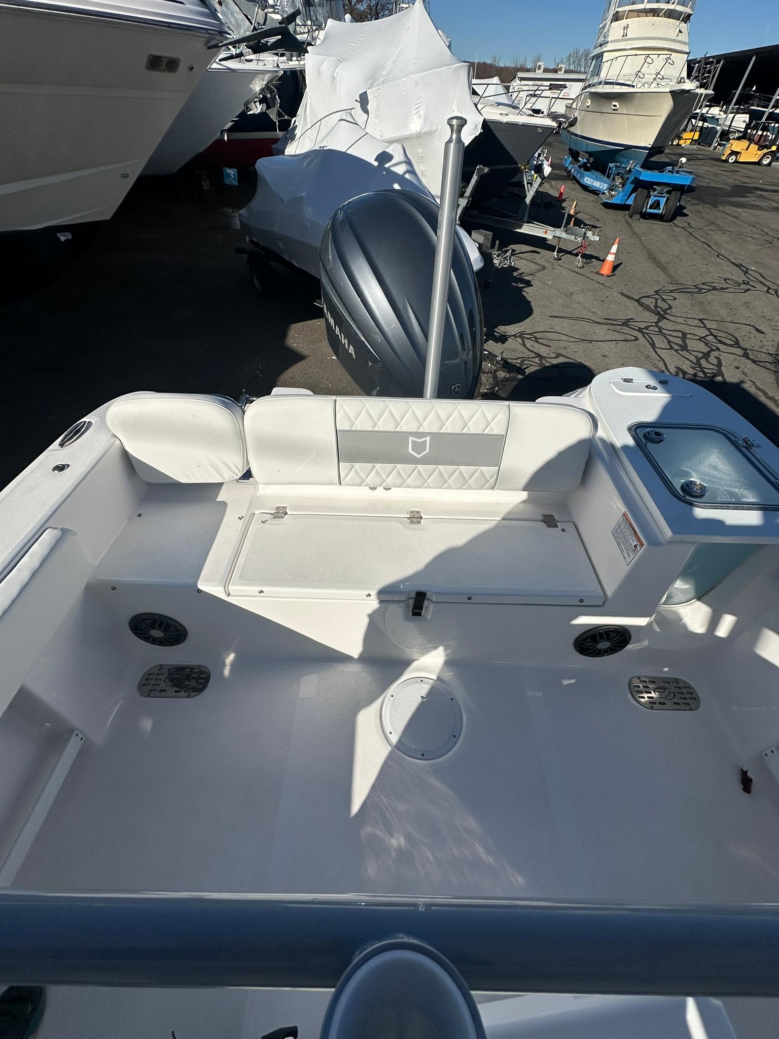 2025 Sea Fox 248 Commander-9