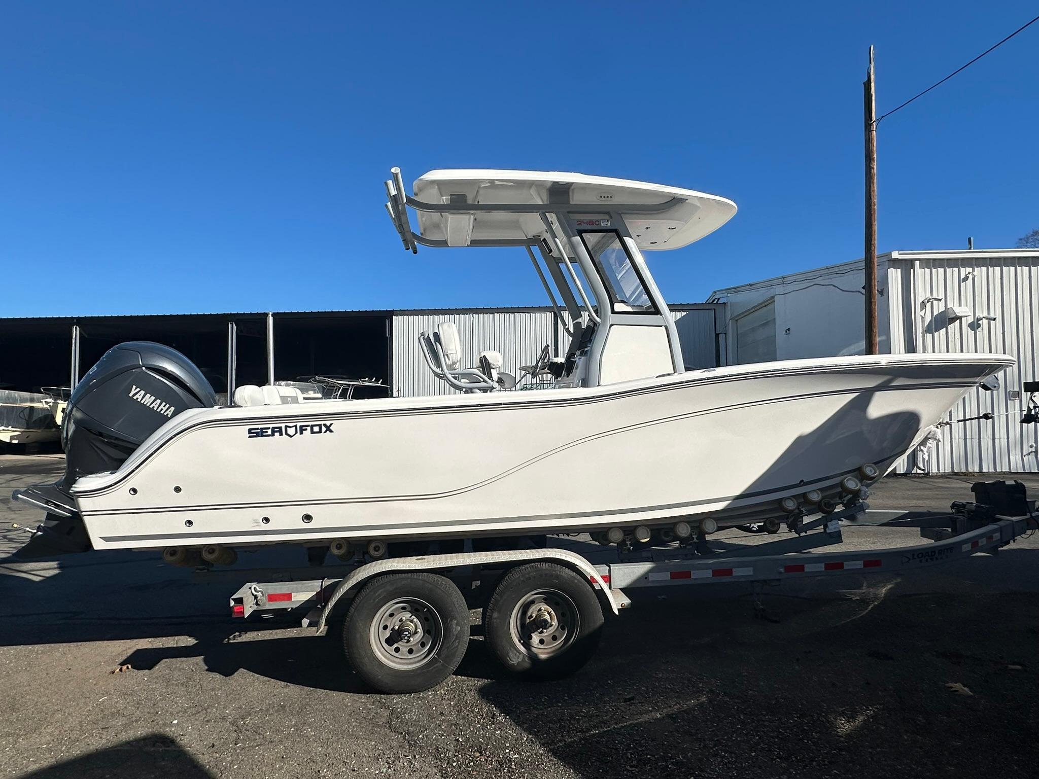 2025 Sea Fox 248 Commander-4