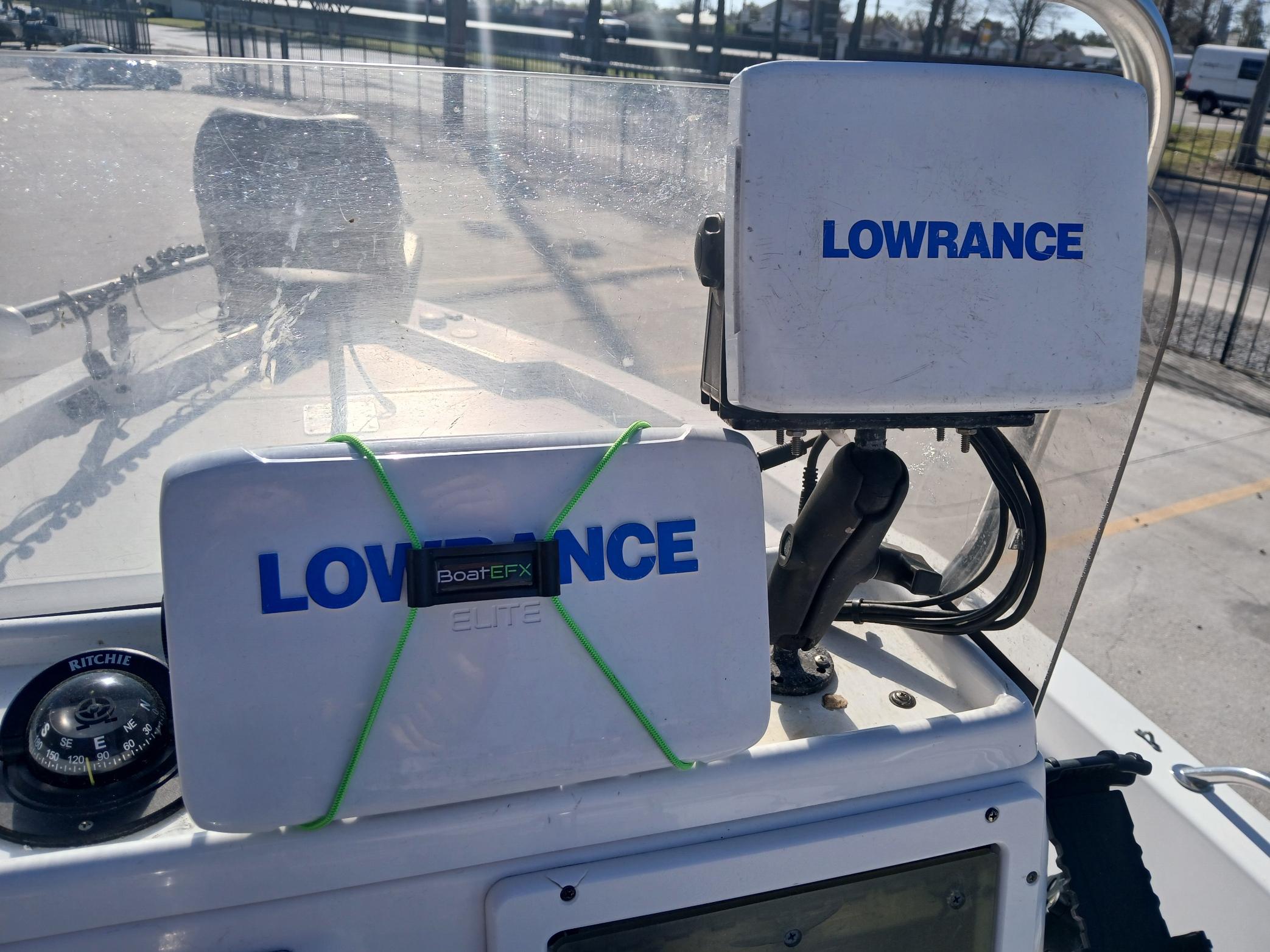 2008 Skeeter 20 ZX boat dashboard with Lowrance electronics and compass.