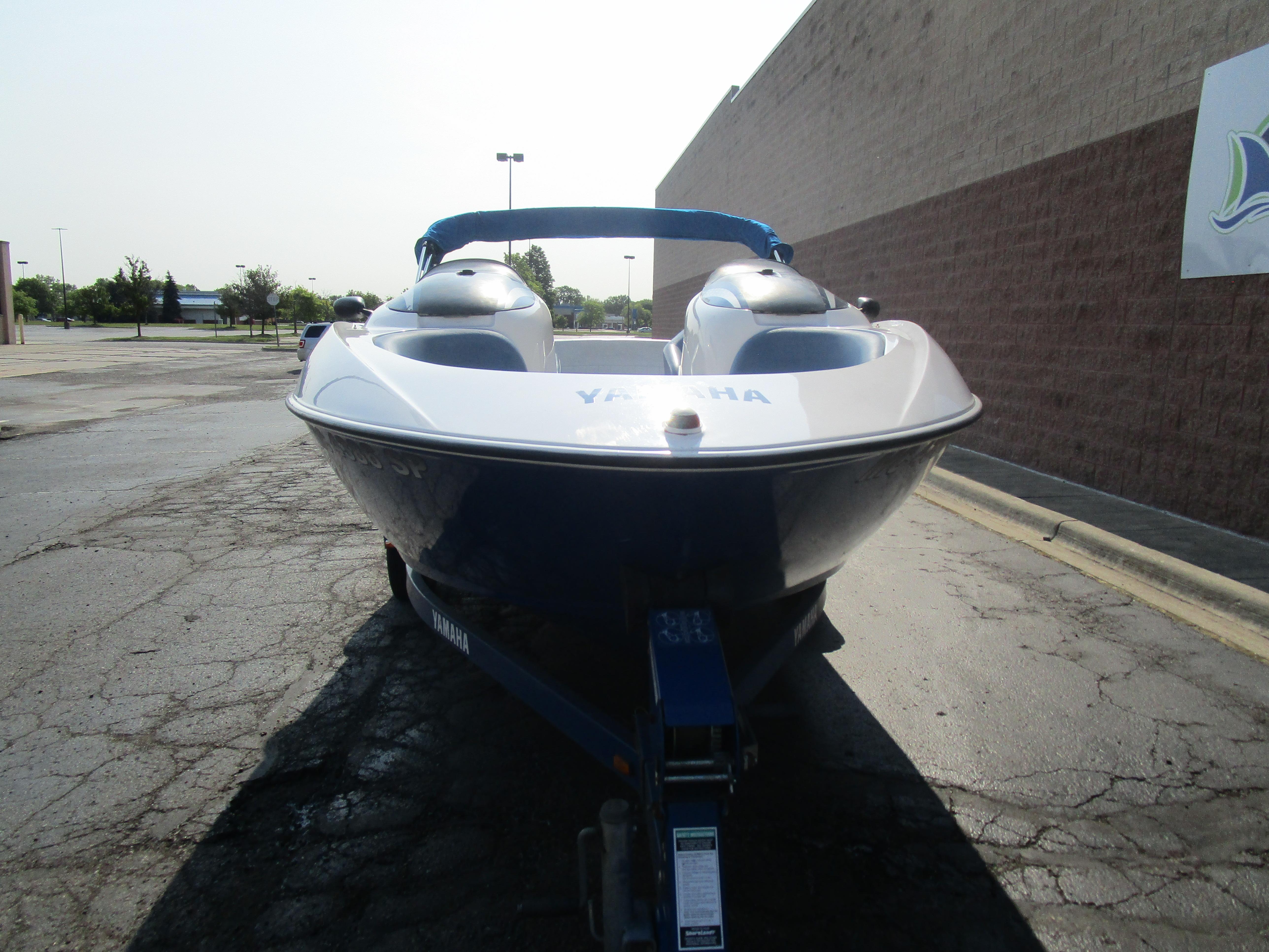 2004 Yamaha Boats LX 210 Gallery