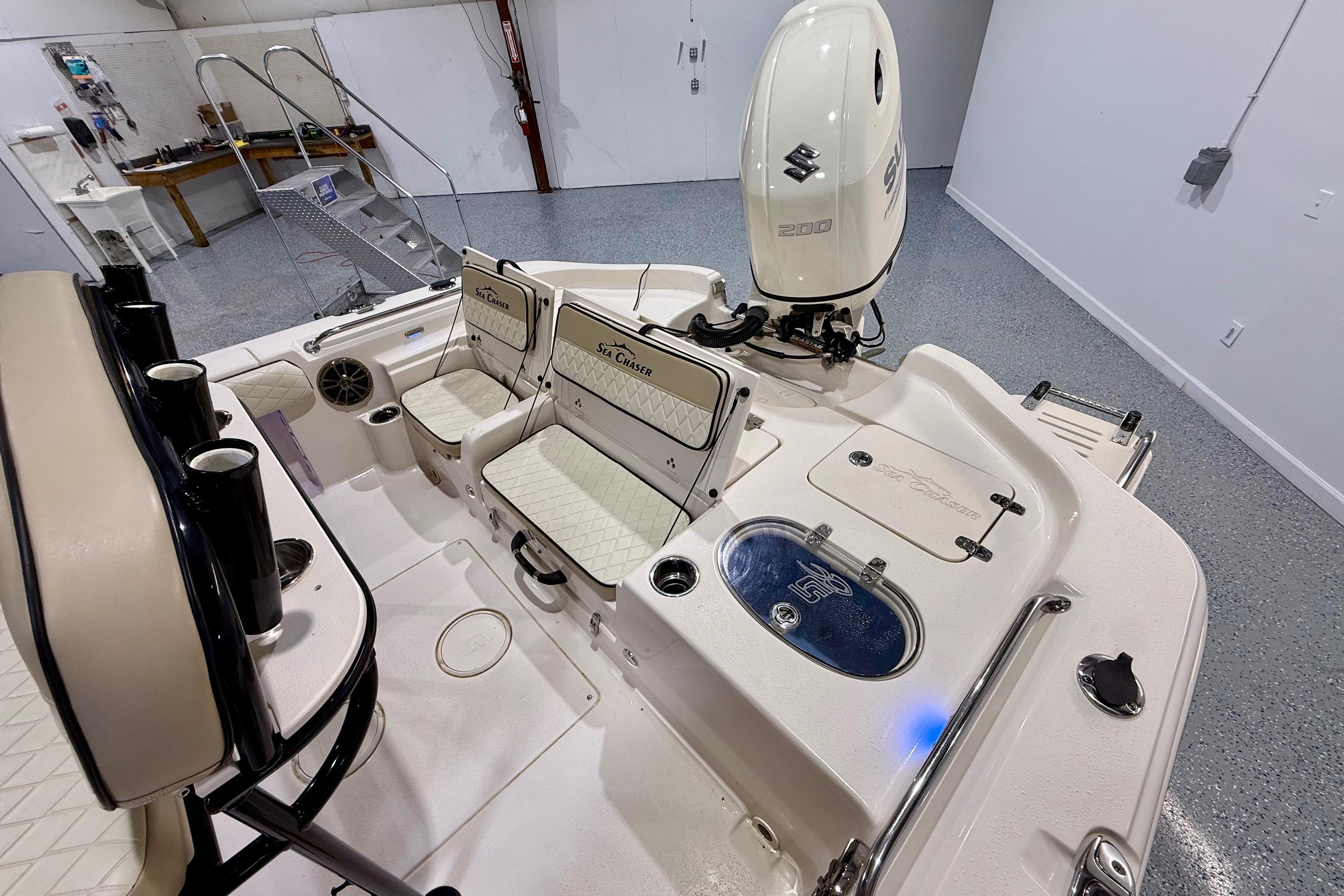 Boat image 18