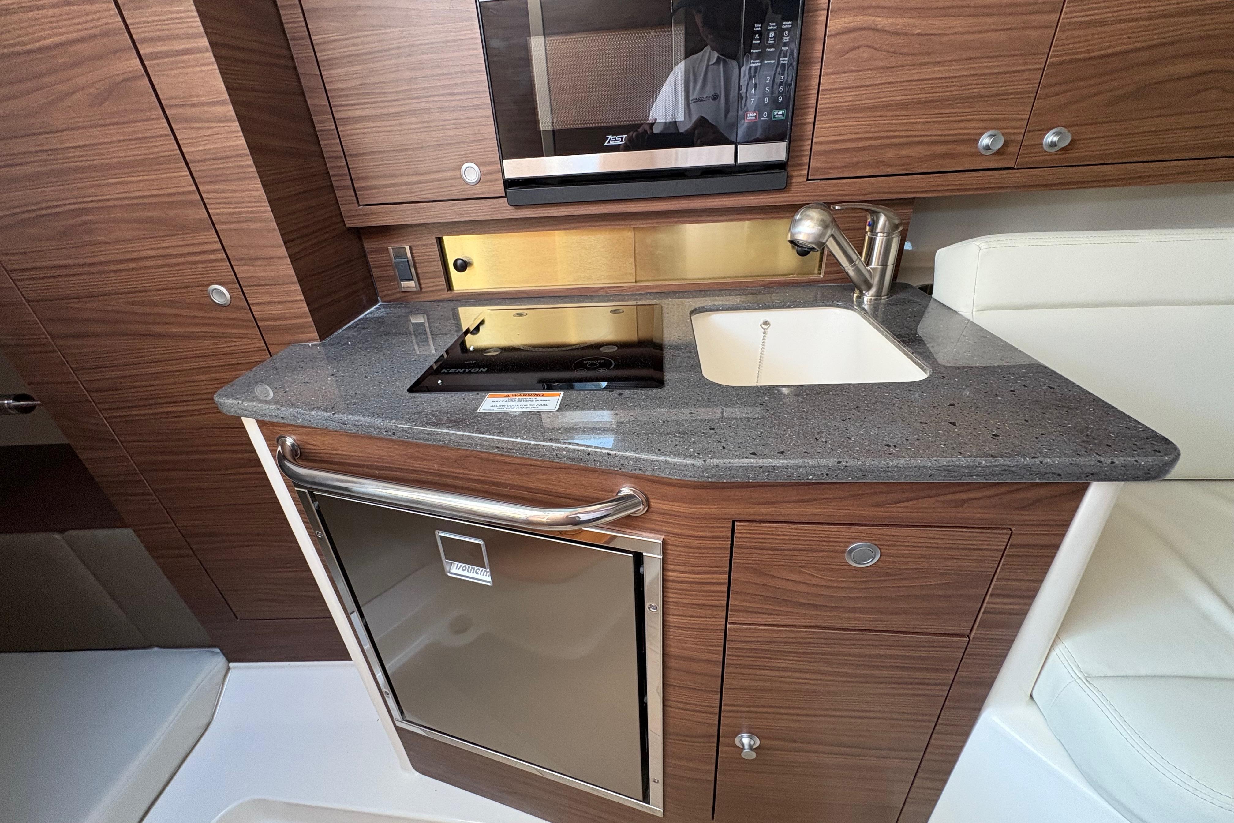 2026 Boston Whaler 325 Conquest #BW0029F inventory image at Sun Country Marine Group, Newport Beach