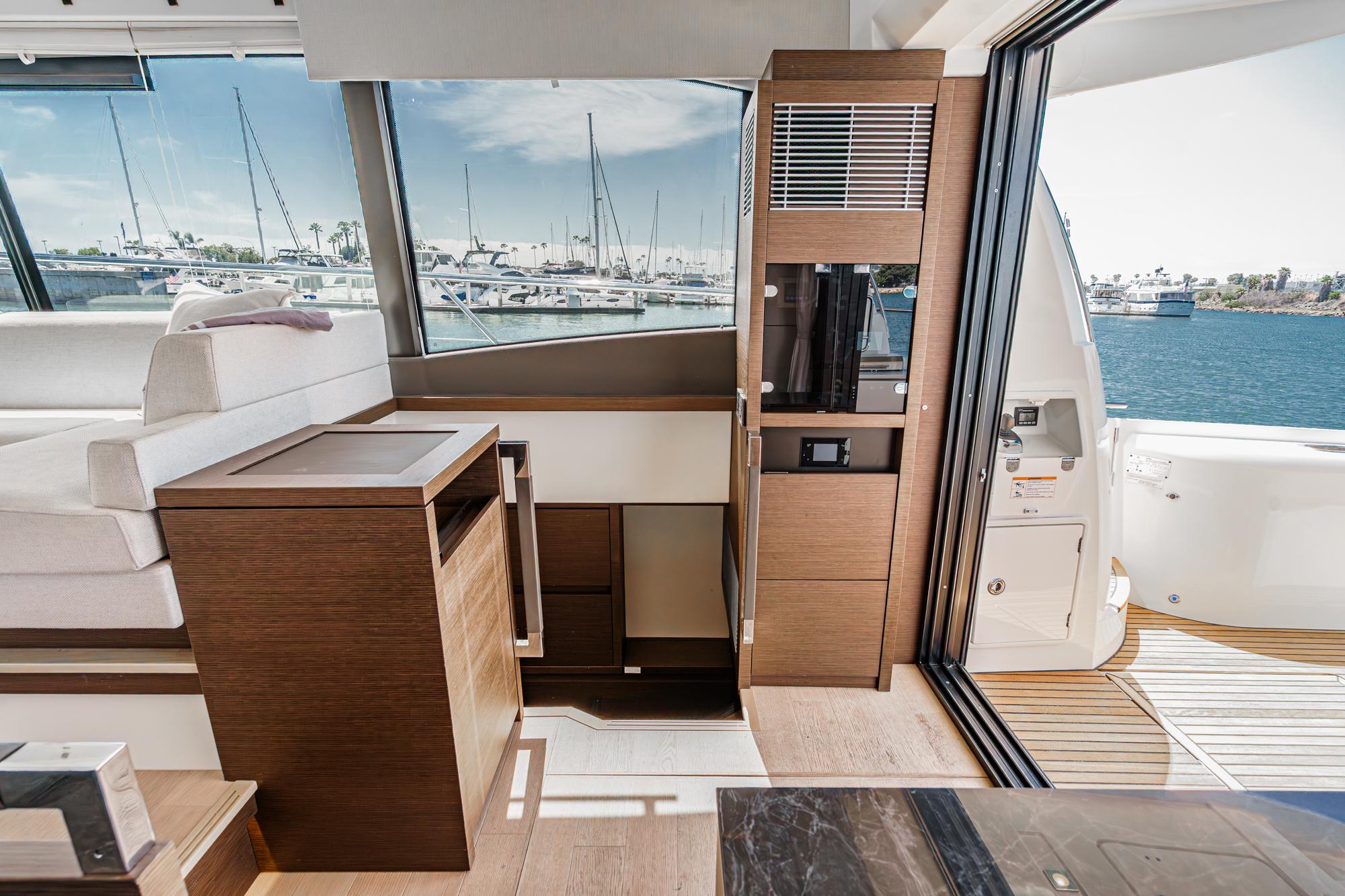 2019 Prestige 520S #TBRM084B inventory image at Sun Country Marine Group, San Diego Harbor Island 2019 Prestige 520S #TBRM084B inventory image at Sun Country Marine Group, San Diego Harbor Island