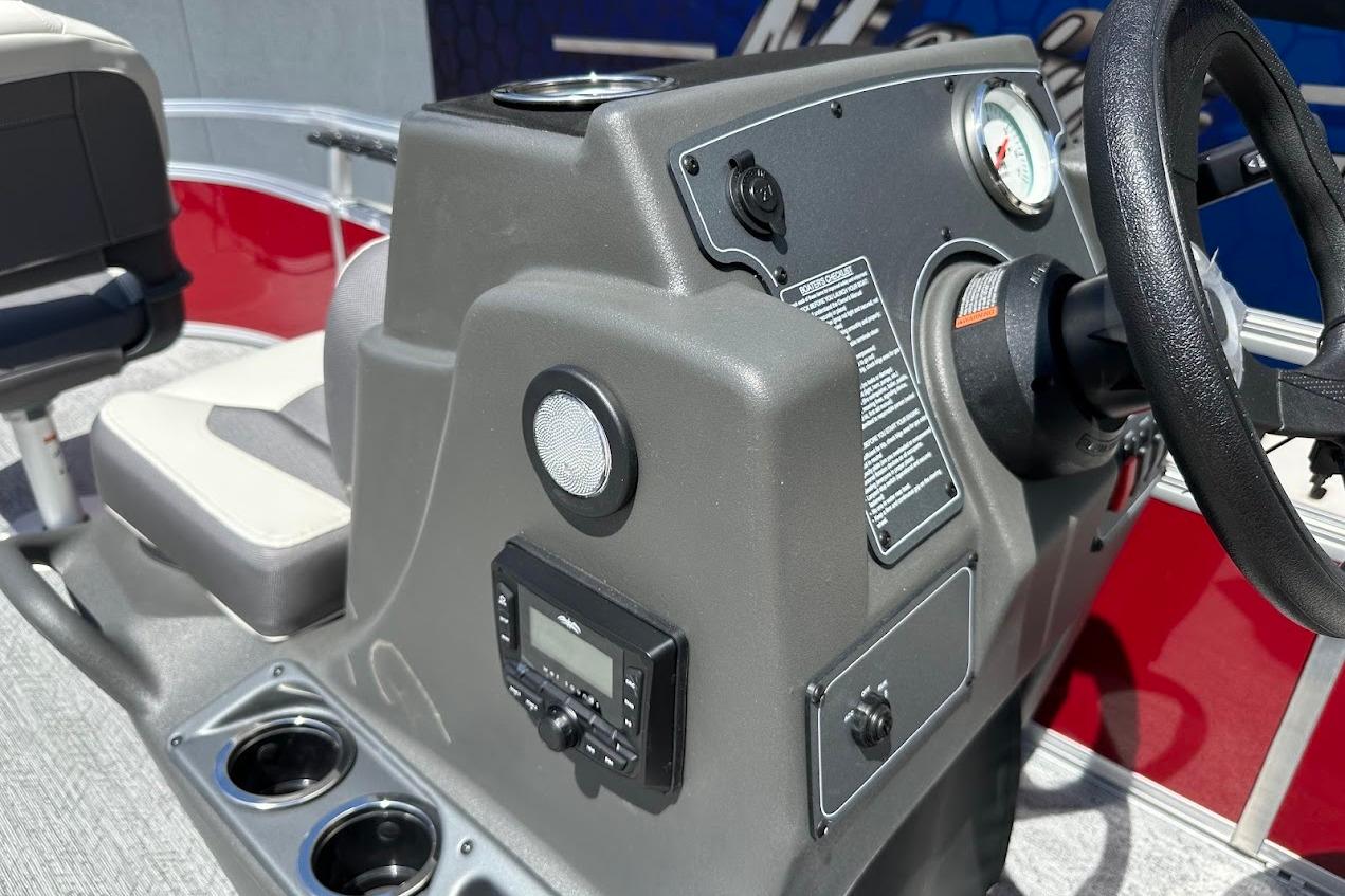2026 Sun Tracker Bass Buggy 16 XL Select dashboard with steering wheel and controls.