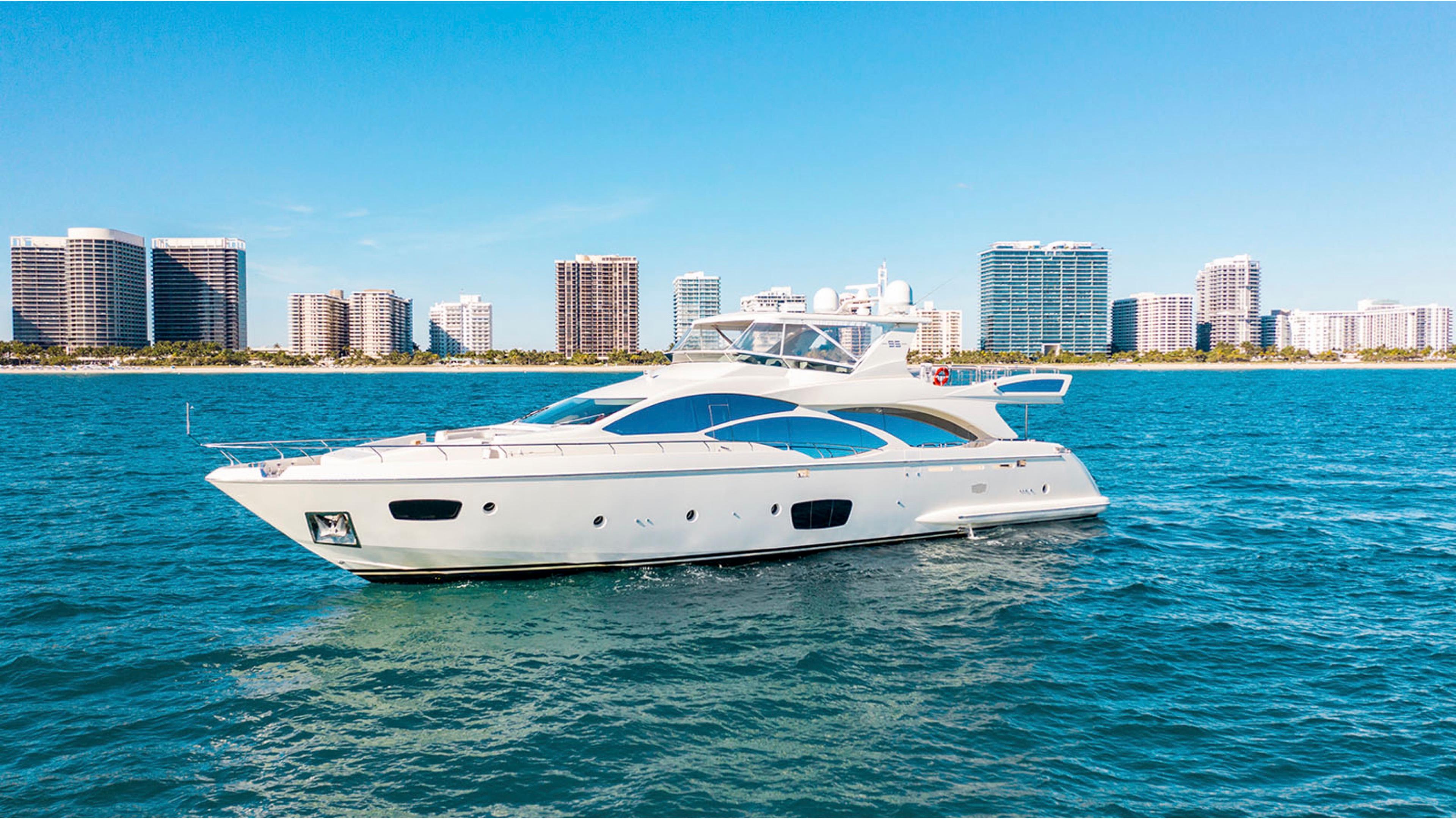 2010 Azimut