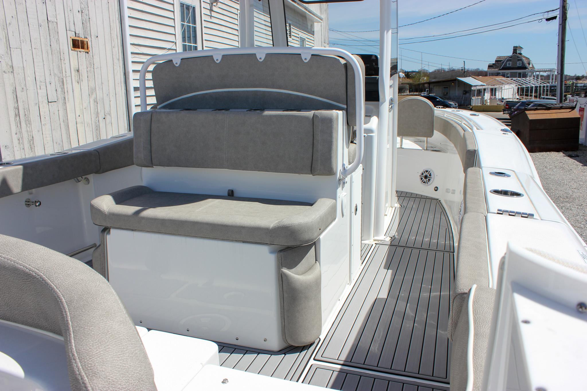 2025-sea-hunt-ultra-275-se-power-9783924-20250506075644444-1_XLARGE