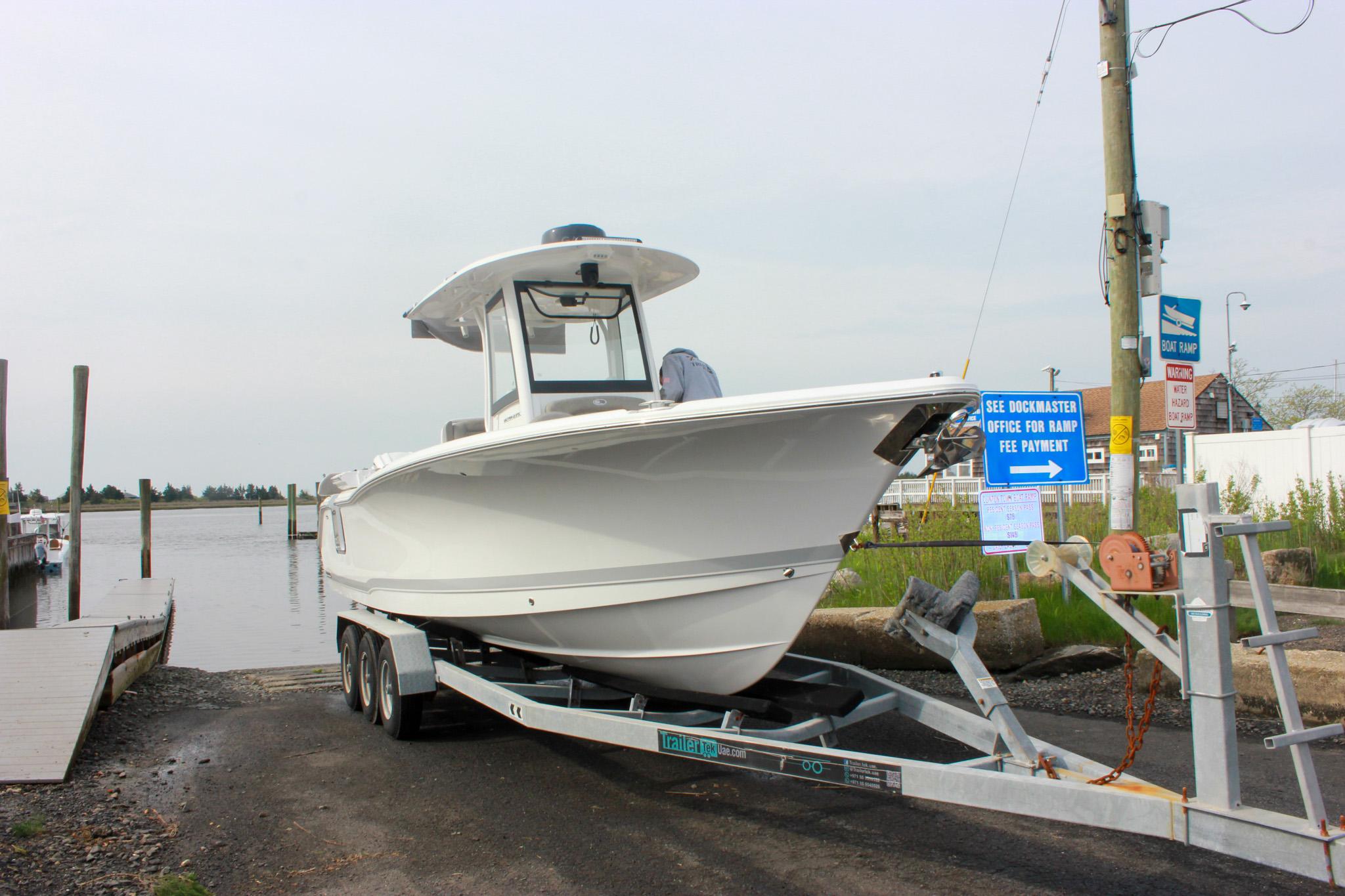 2025-sea-hunt-ultra-275-se-power-9783924-20250516123415403-1_XLARGE