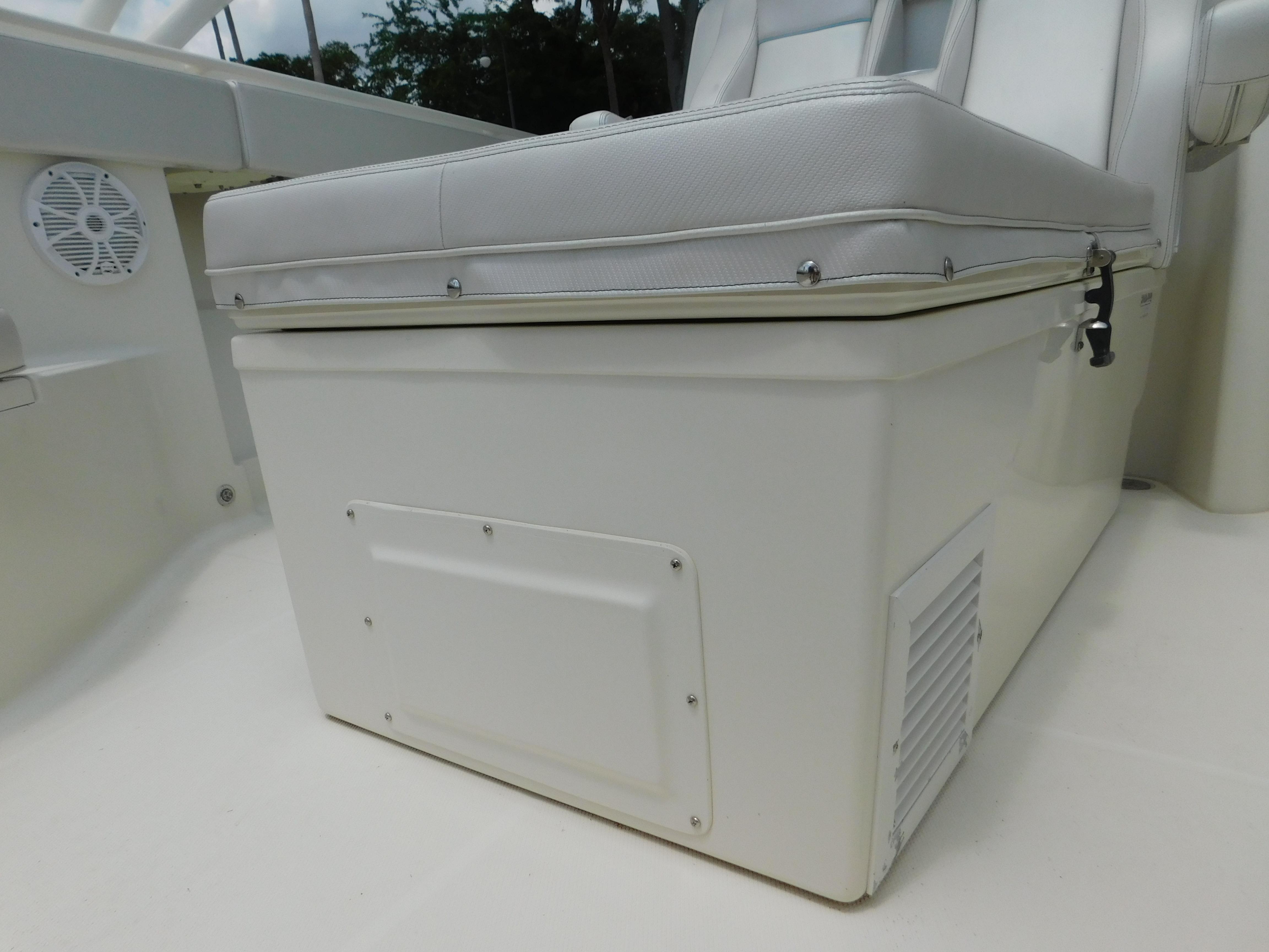2013-hydra-sports-4200-siesta-power-9763926-20250509122419650-1_XLARGE