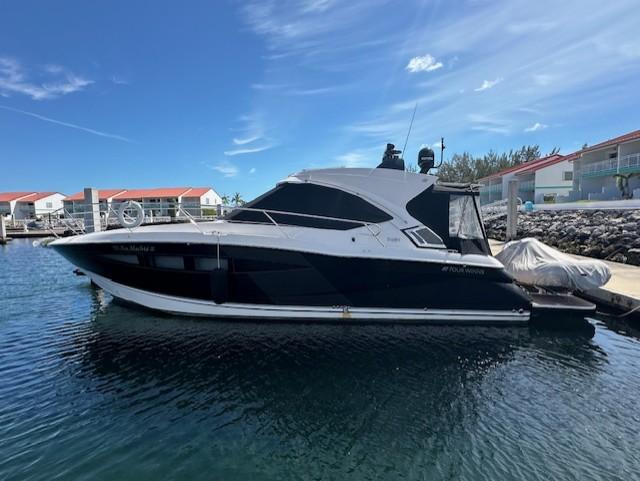 2010-four-winns-v435-power-9763932-20250418112725902-1_XLARGE