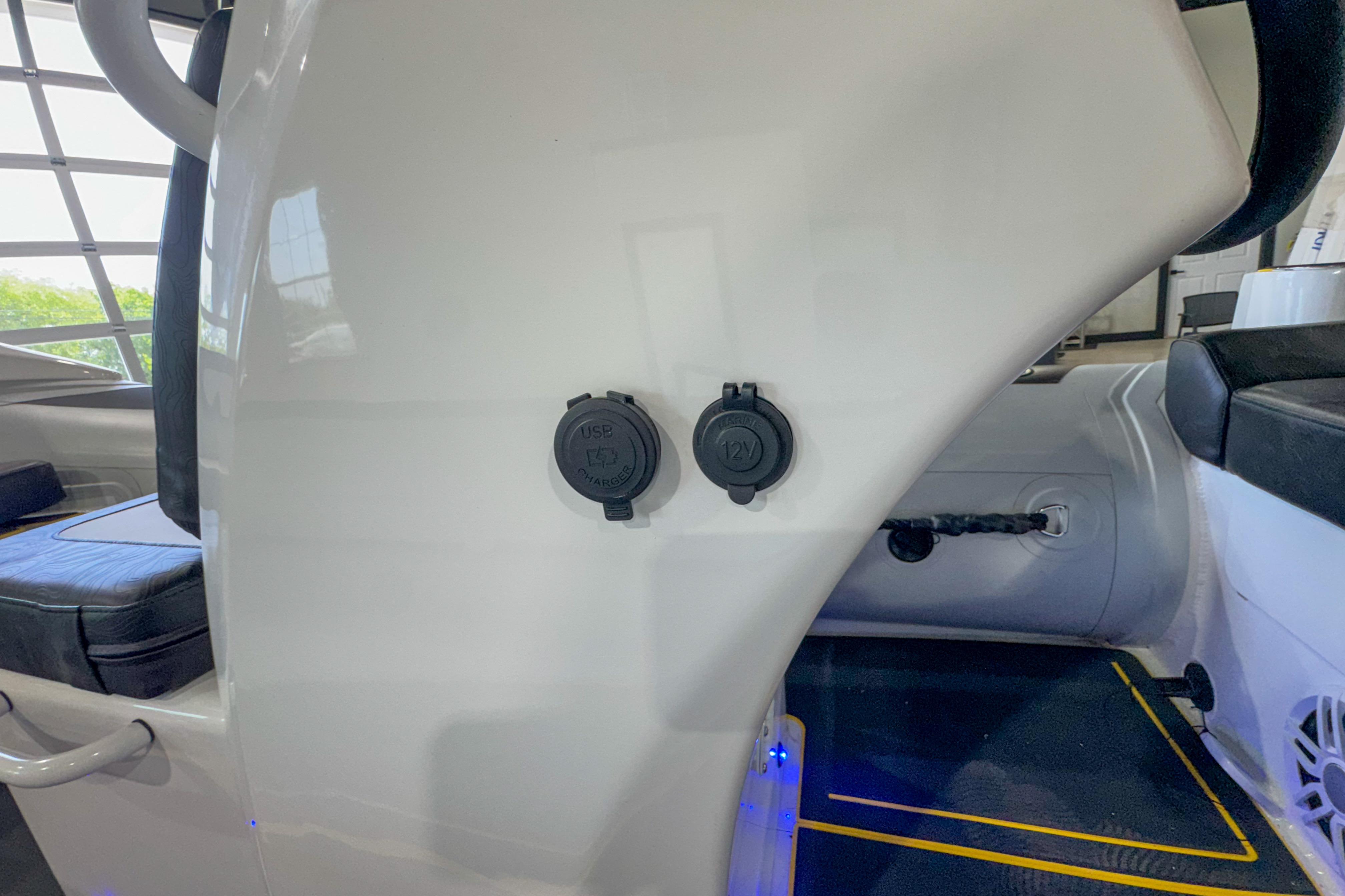 2025 Highfield Velox 420 / Rotax 90 - Image 12