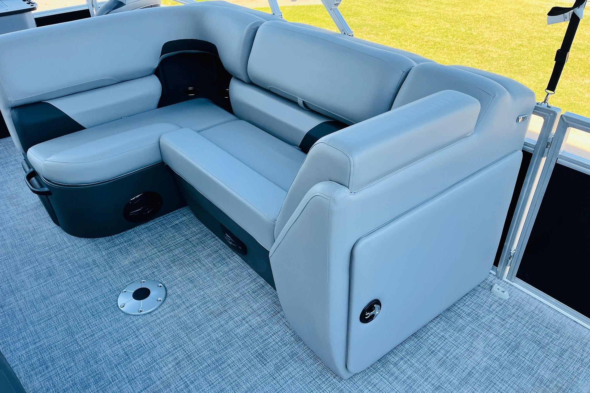 2026 Sun Tracker SportFish 20 DLX