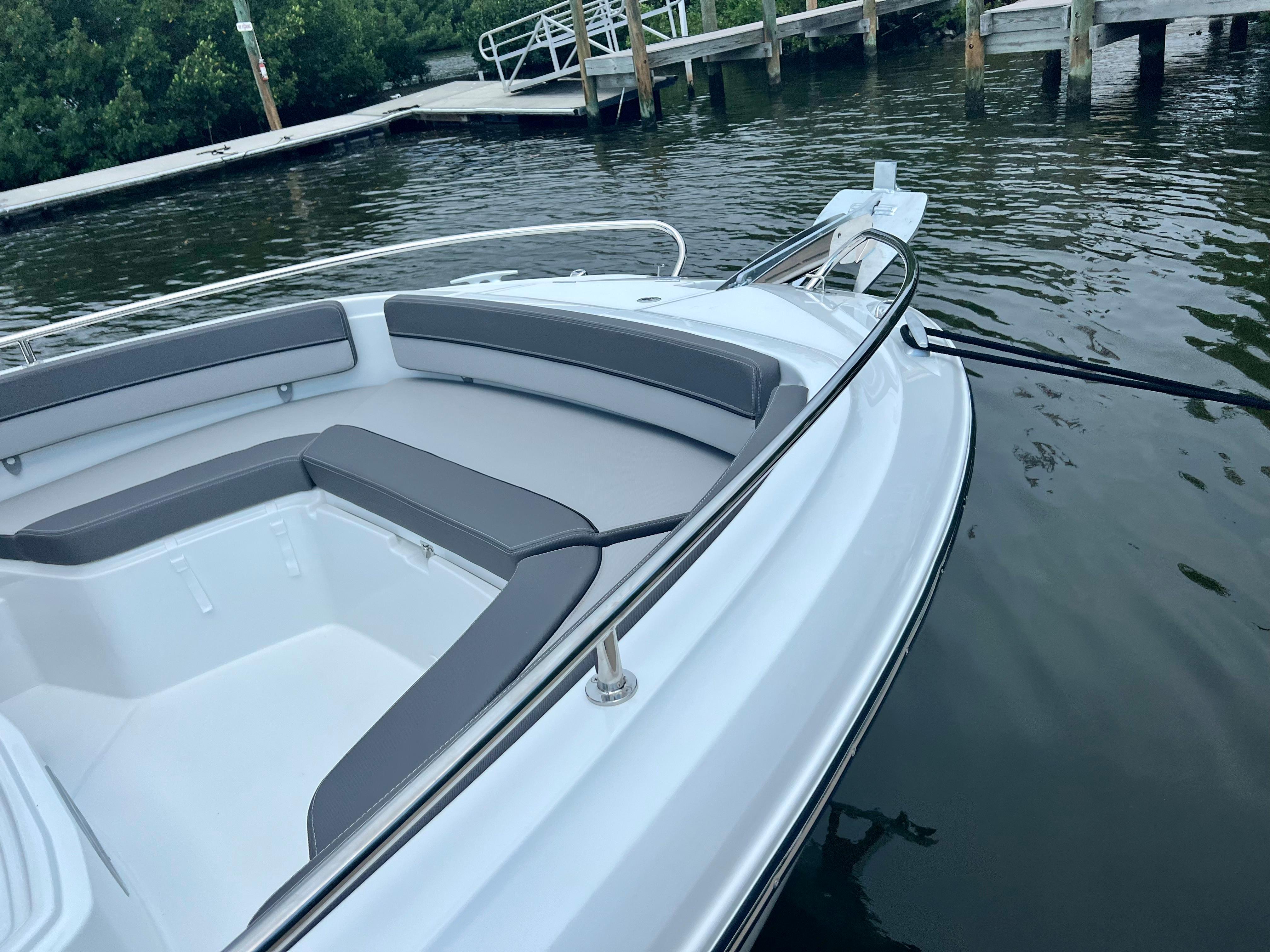 2024 Jeanneau Leader 9.0 CC-17