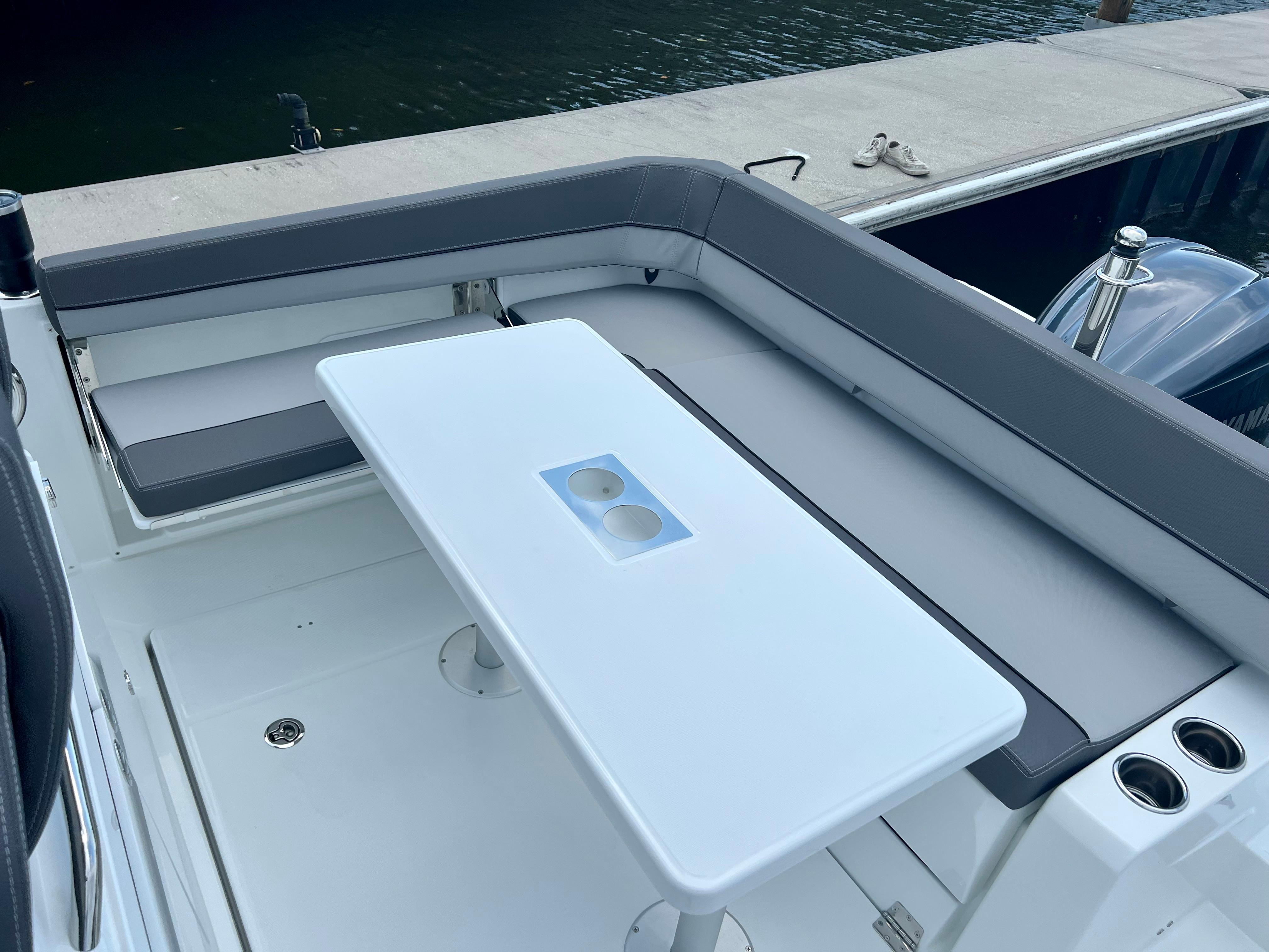 2024 Jeanneau Leader 9.0 CC-23