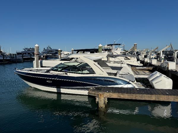 Photo of 2023 Formula 38'