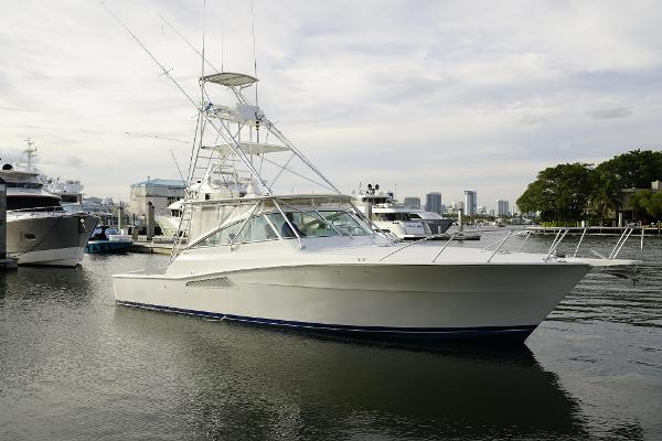 Photo of 1998 Viking 43'