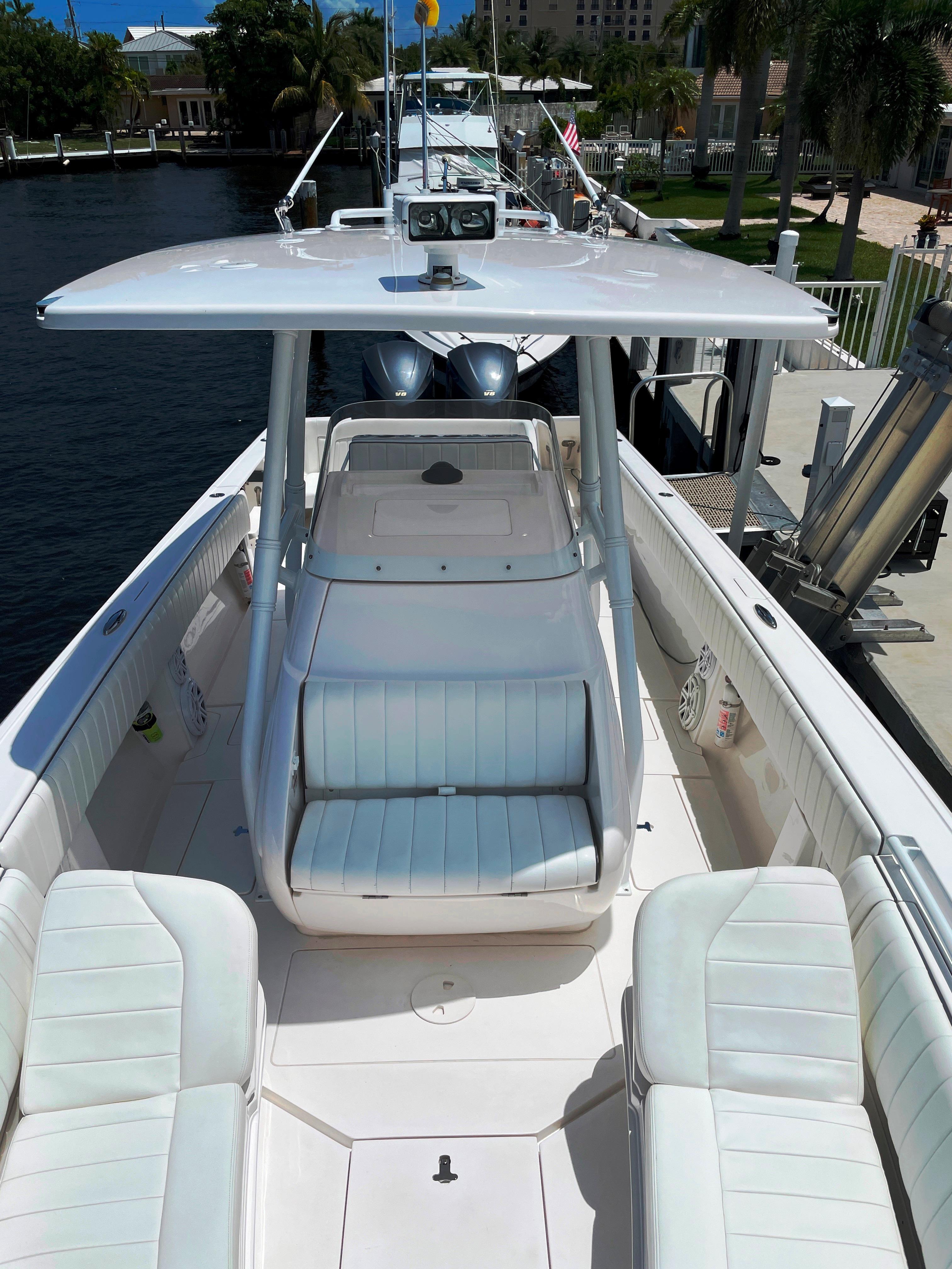 32' Intrepid, Listing Number 100902710, - Photo No. 8