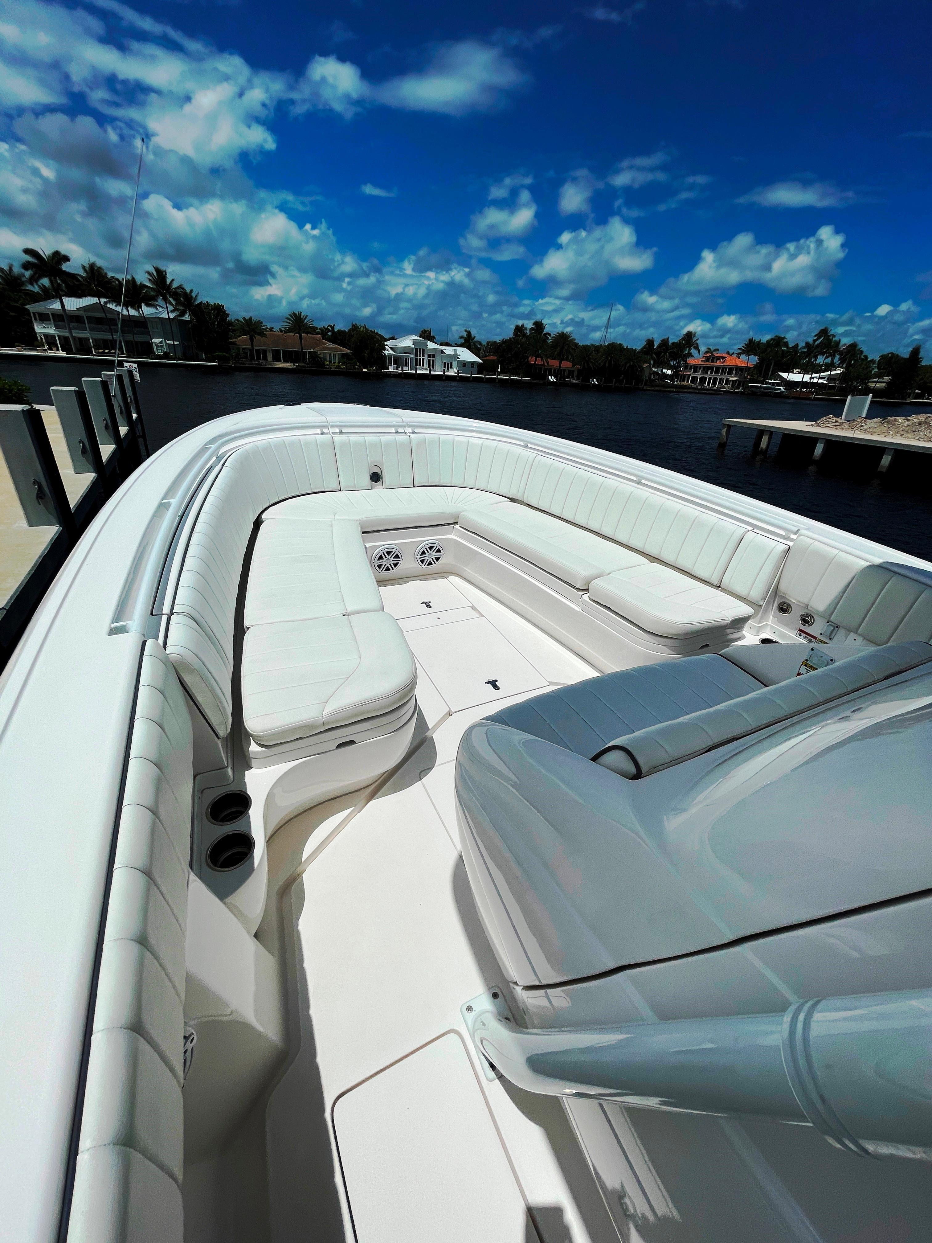 32' Intrepid, Listing Number 100902710, - Photo No. 21