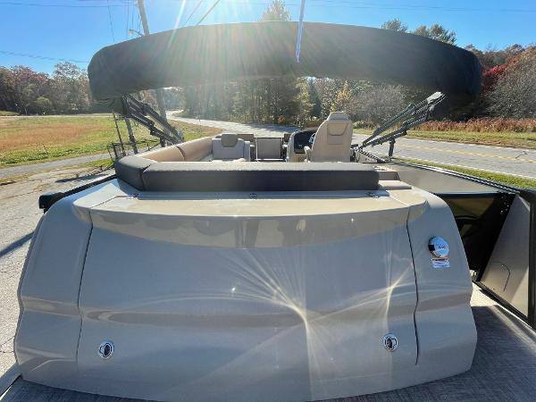 2022 Tahoe Pontoons boat for sale, model of the boat is Cascade 2385 Rear J Lounger & Image # 15 of 16